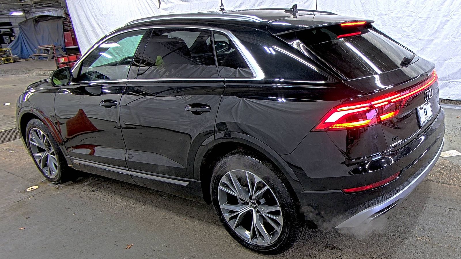 2025 Audi Q8 Premium Plus AWD