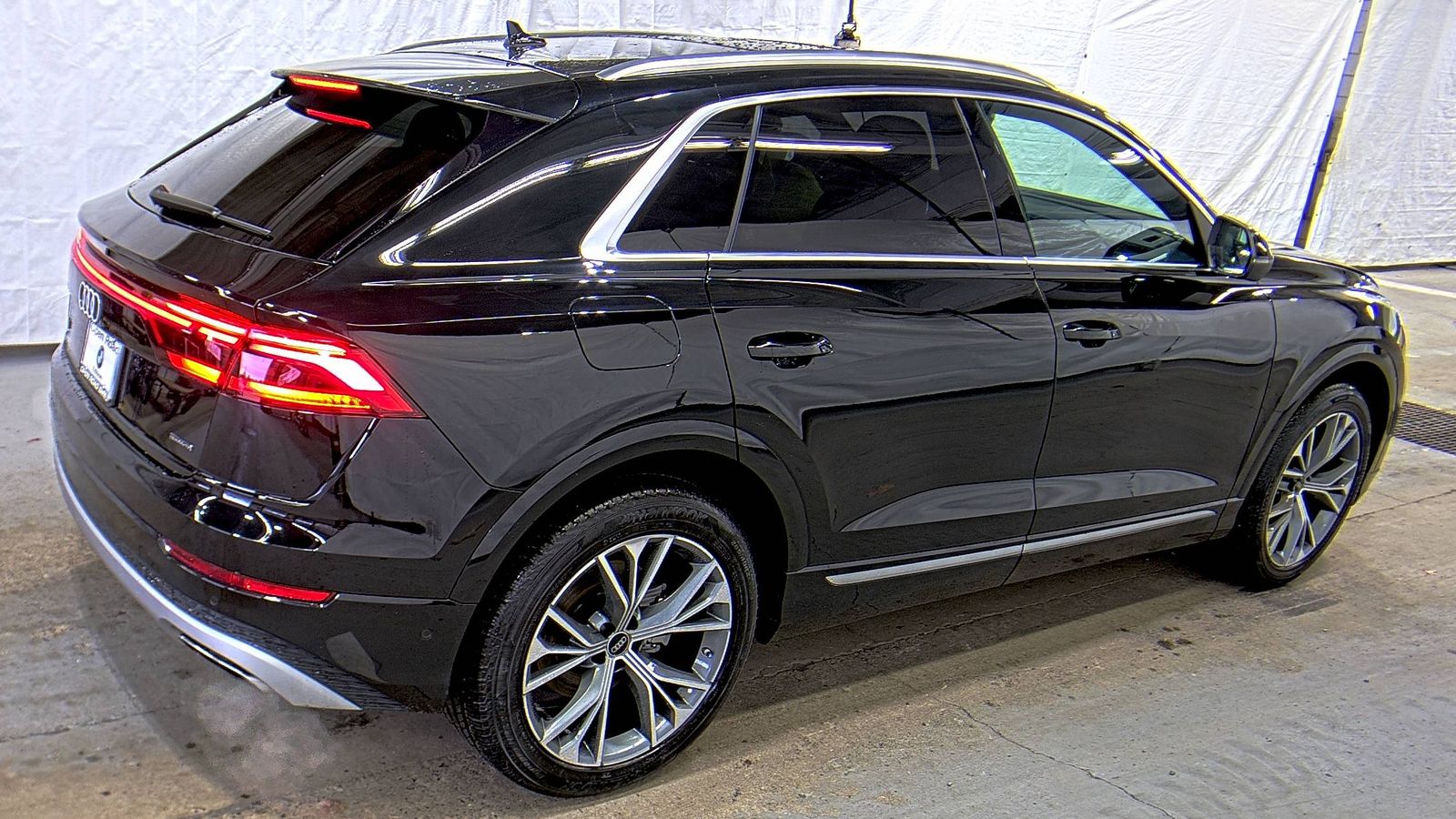 2025 Audi Q8 Premium Plus AWD