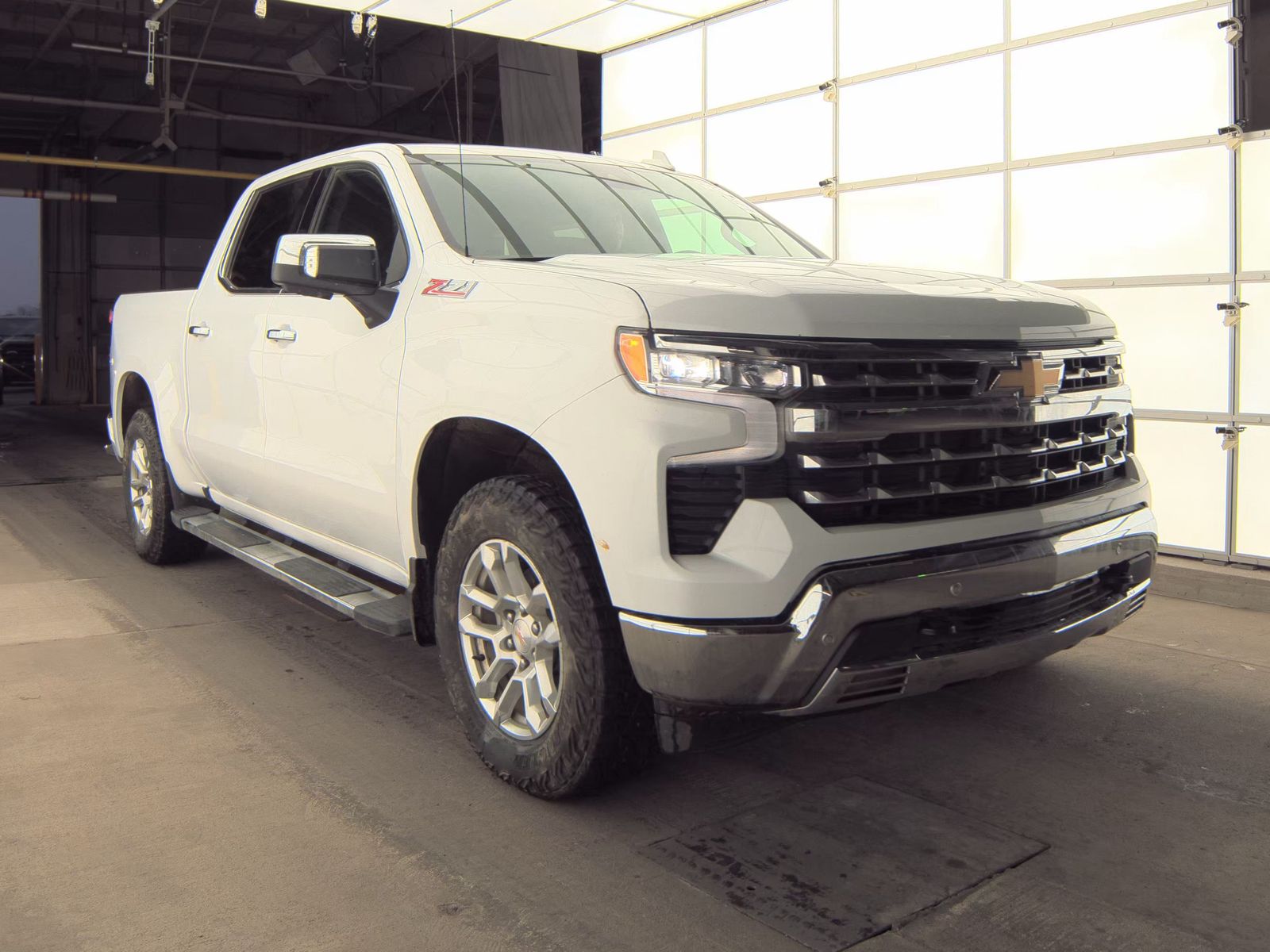 2025 Chevrolet Silverado 1500 LTZ AWD
