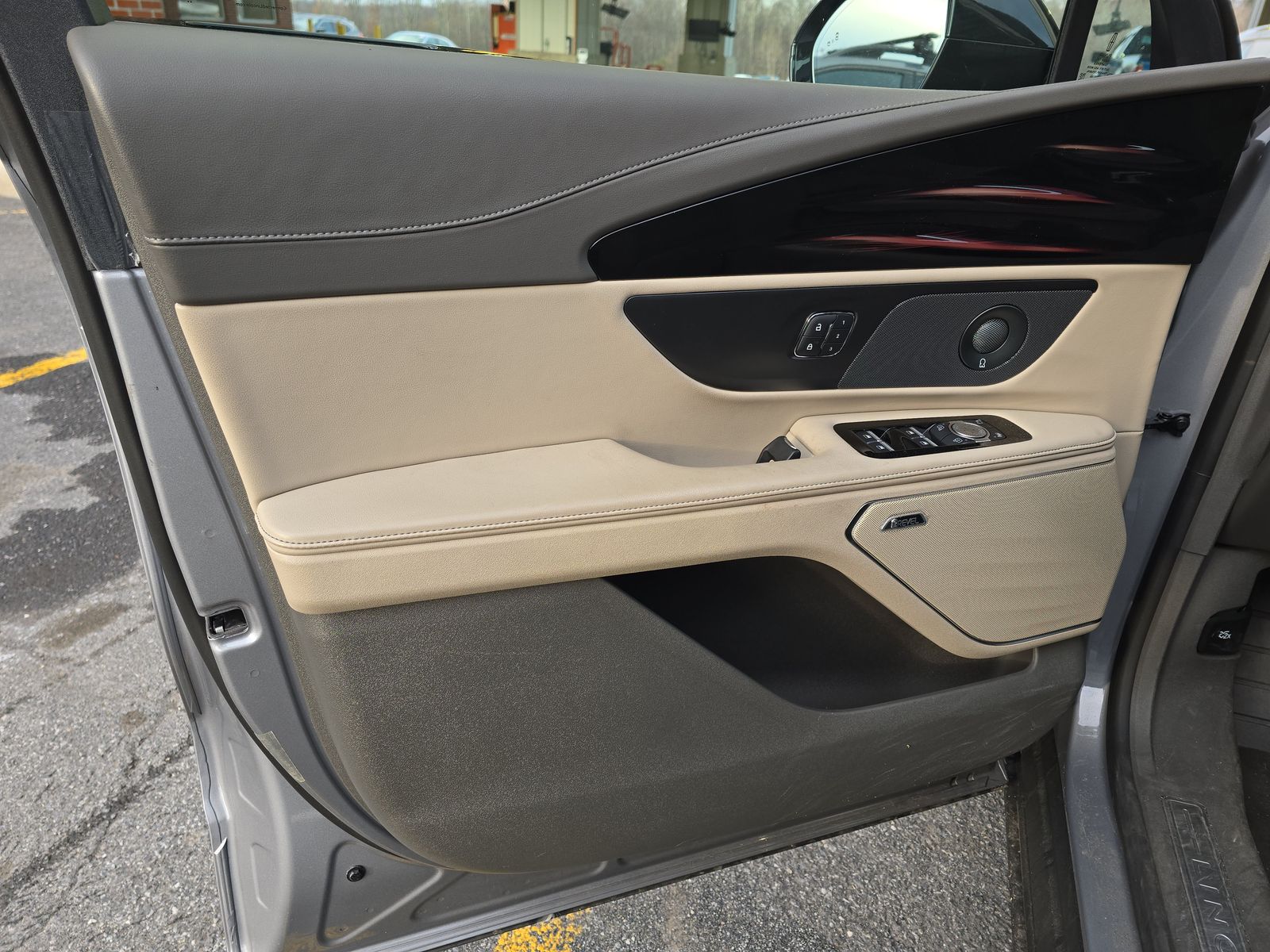 2024 Lincoln Nautilus Premiere AWD