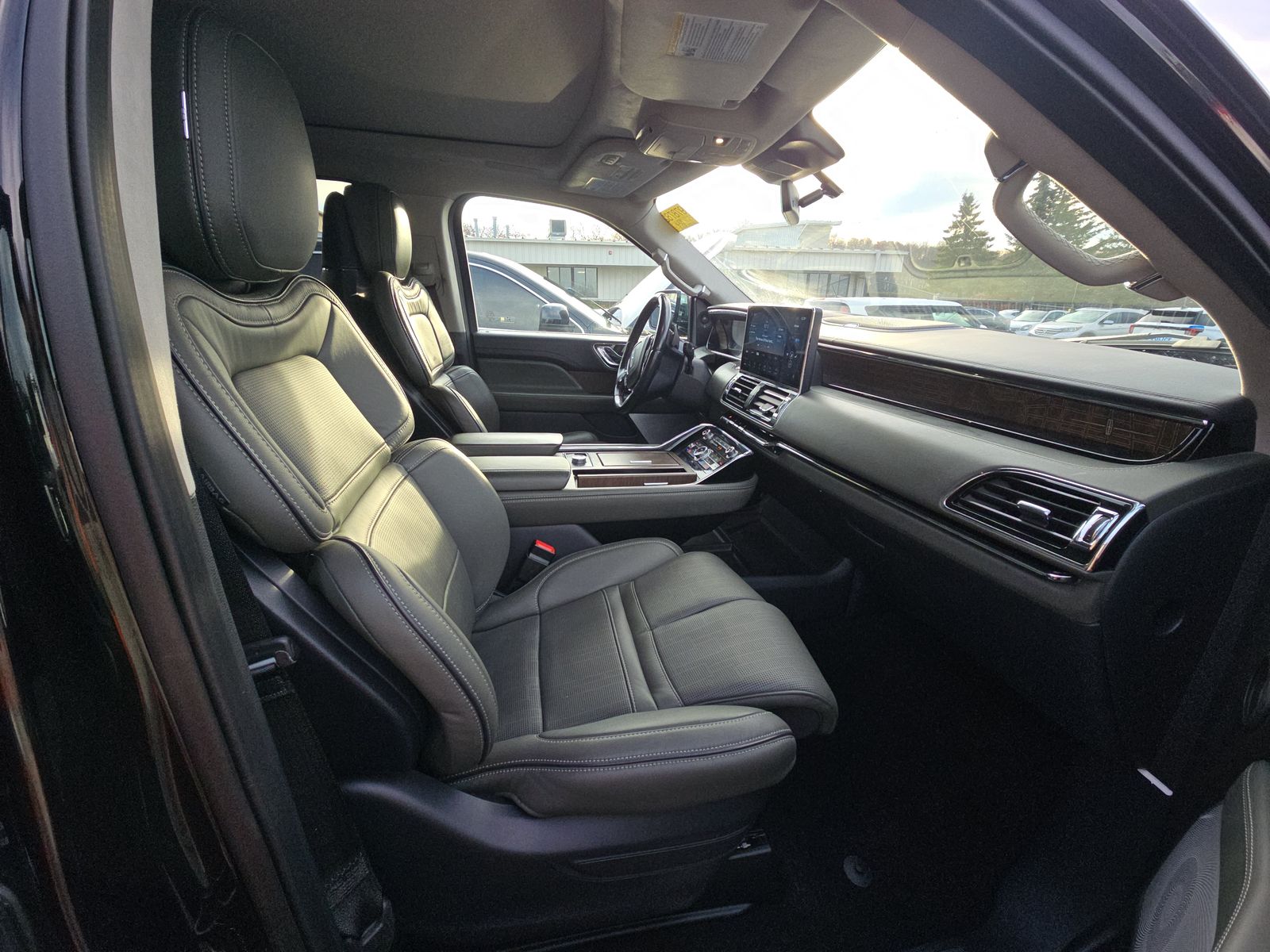 2022 Lincoln Navigator L Black Label AWD