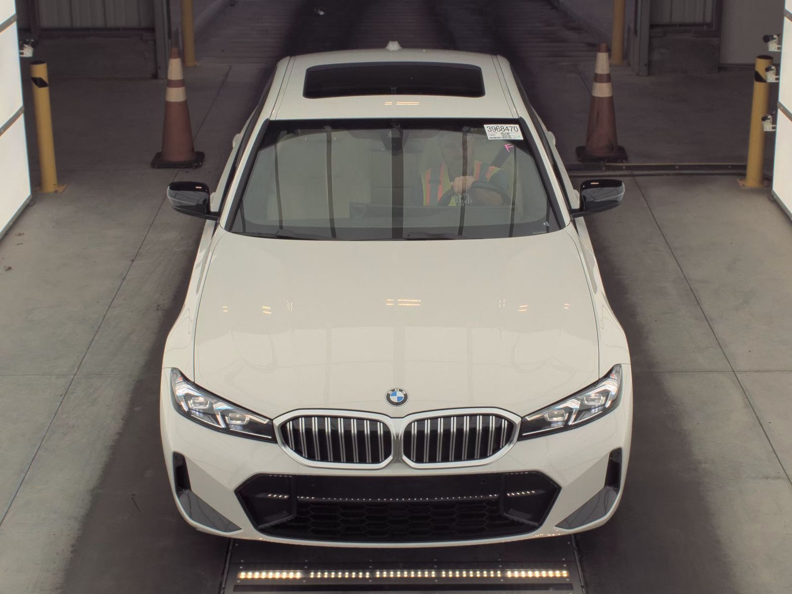 2025 BMW 3 Series 330i RWD