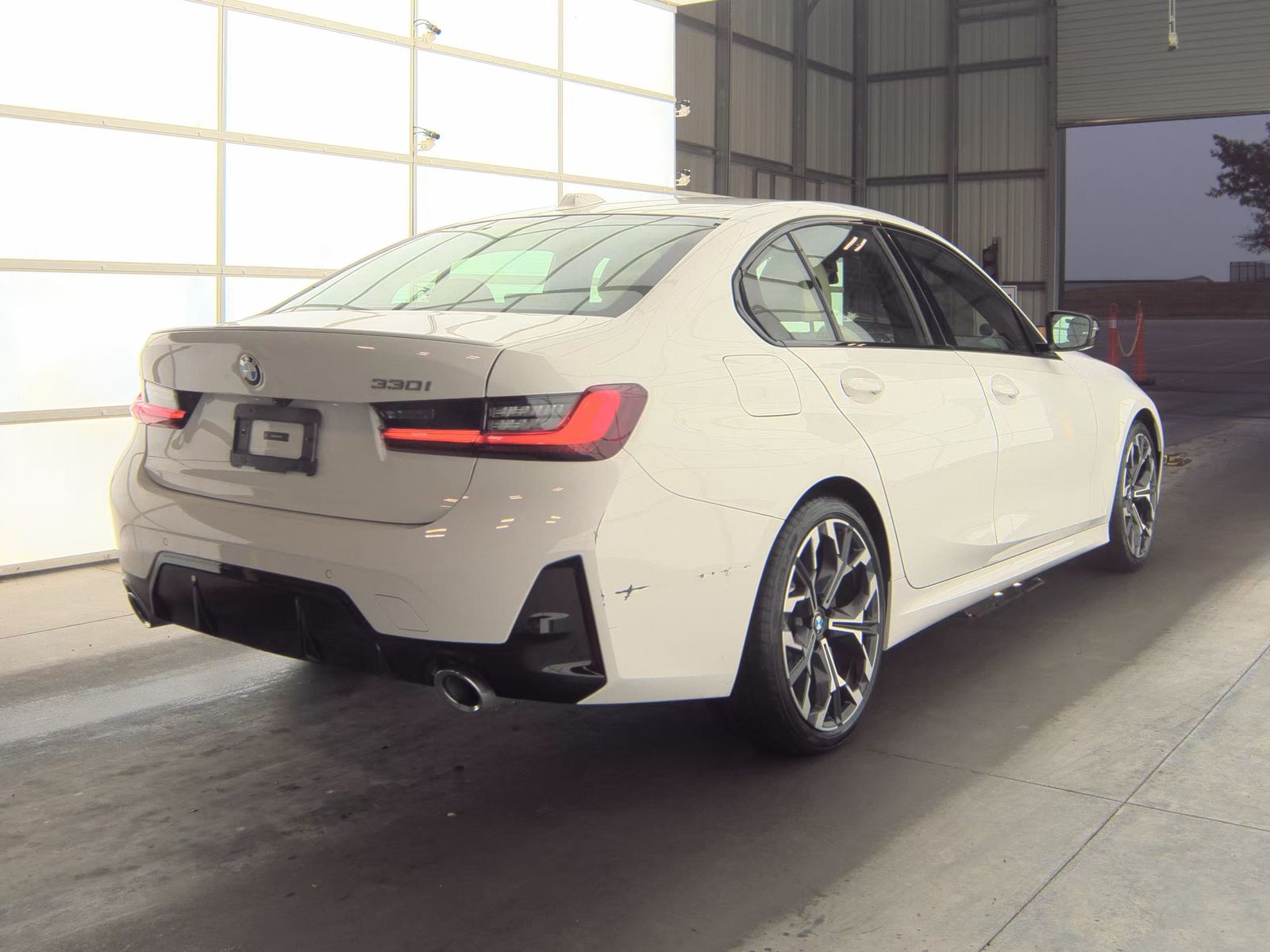 2025 BMW 3 Series 330i RWD