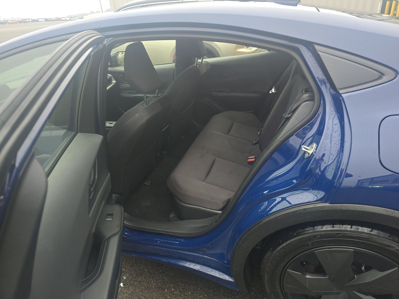 2025 Toyota Prius LE FWD