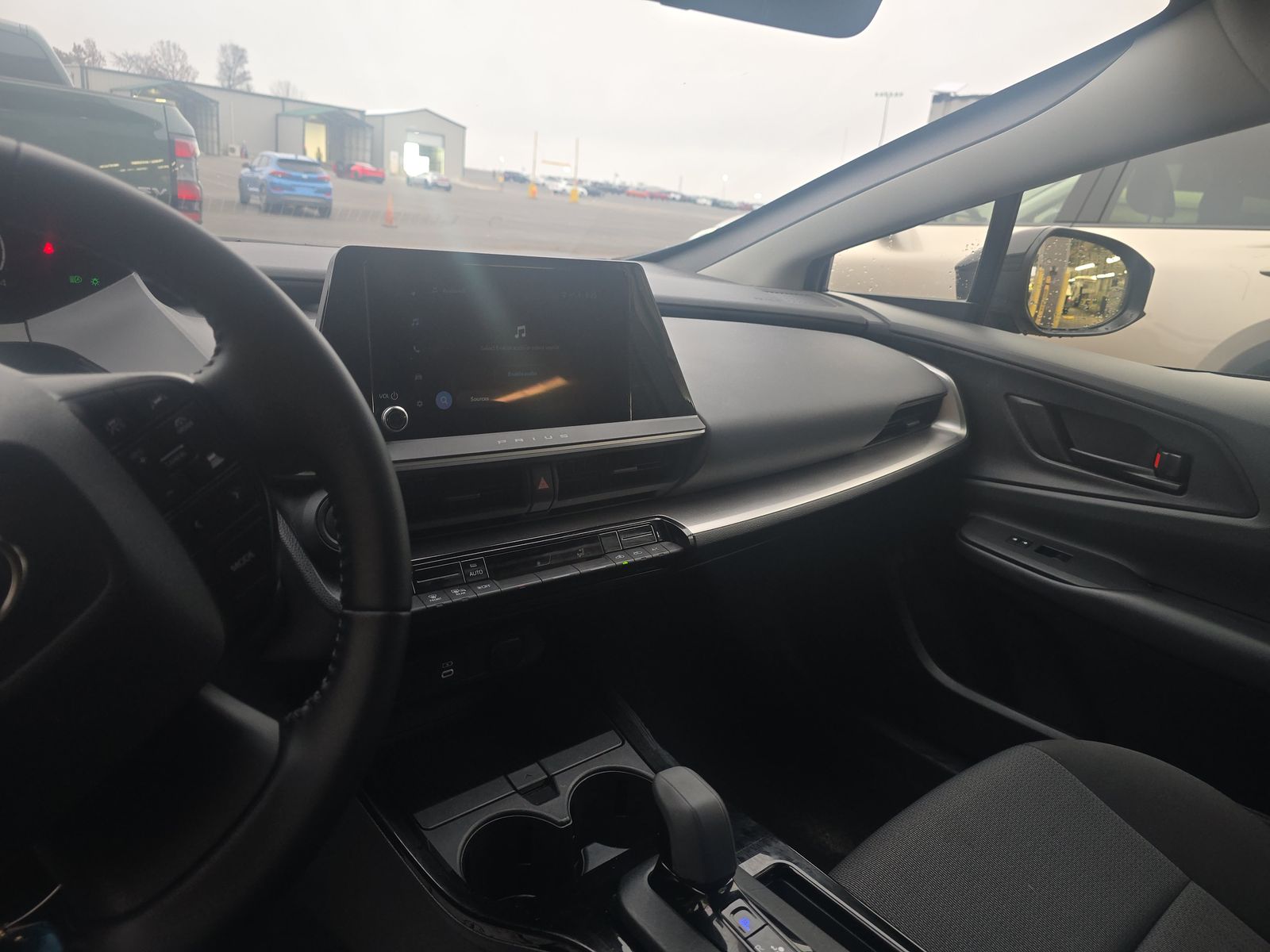 2025 Toyota Prius LE FWD