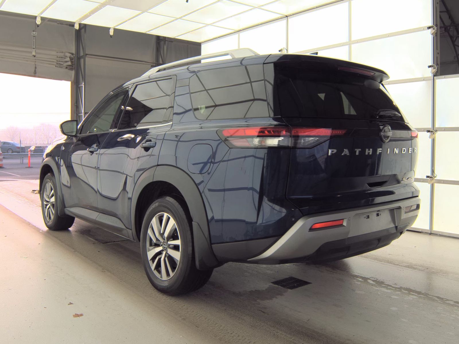 2022 Nissan Pathfinder SL AWD