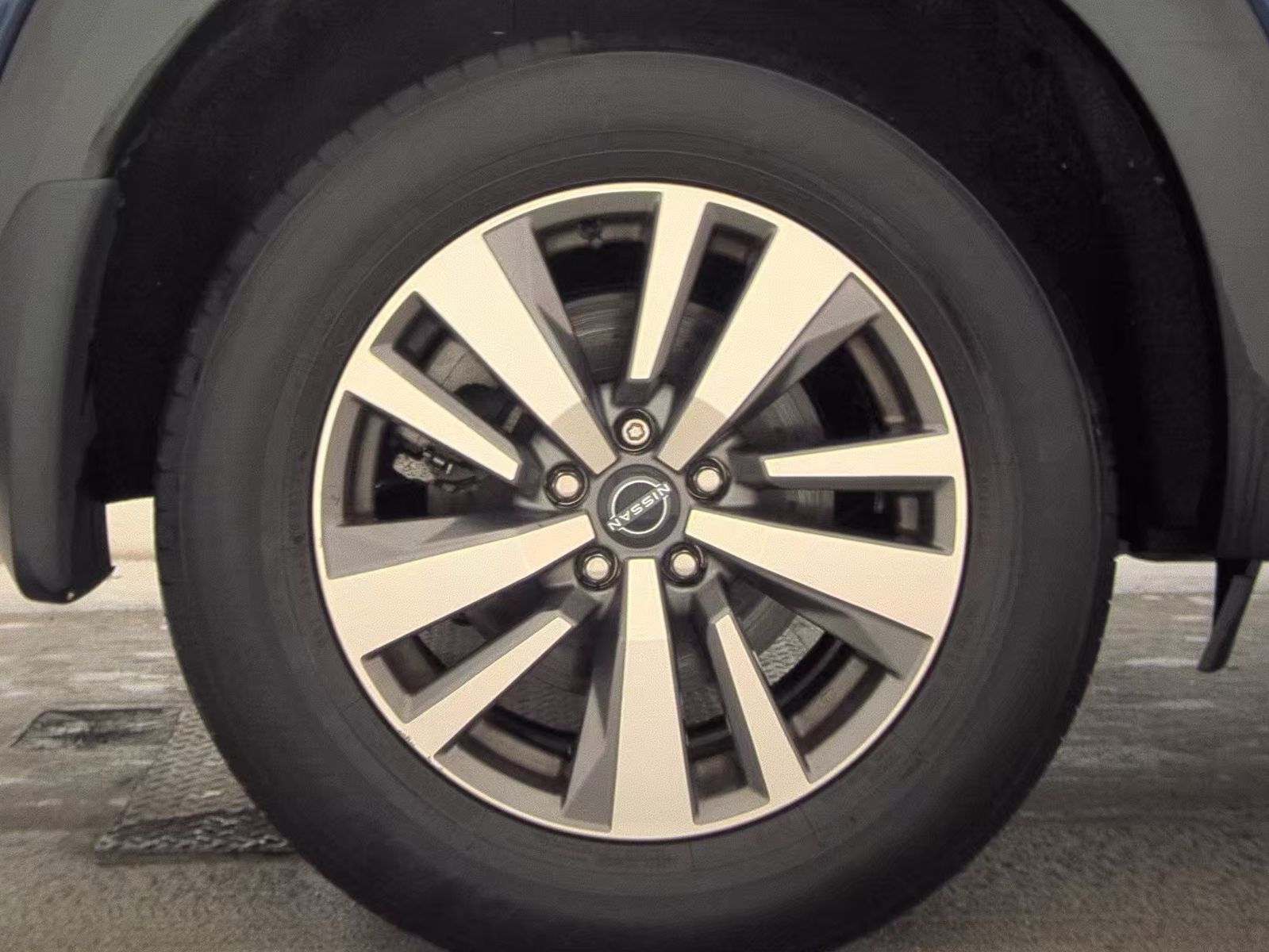 2022 Nissan Pathfinder SL AWD