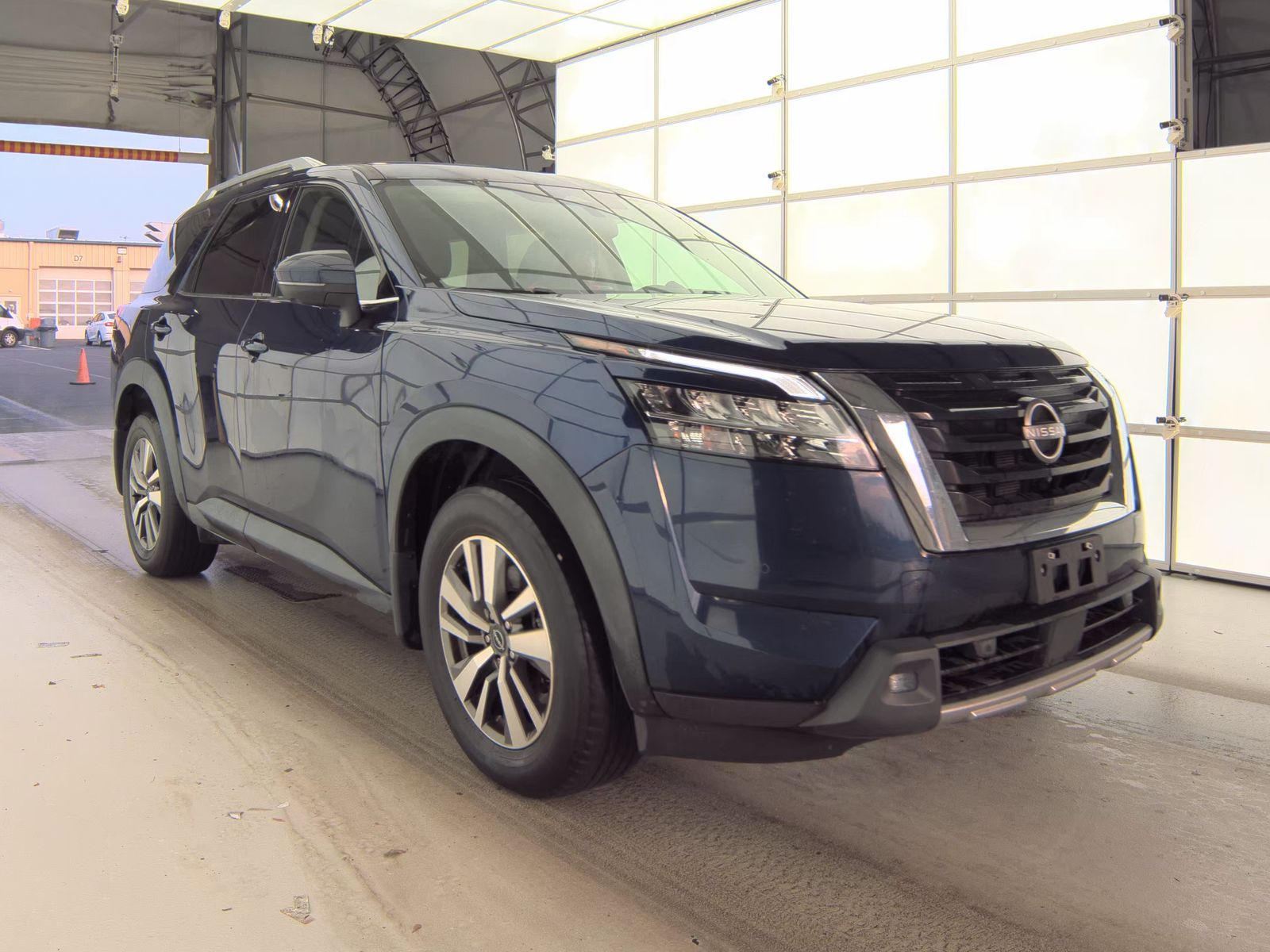 2022 Nissan Pathfinder SL AWD