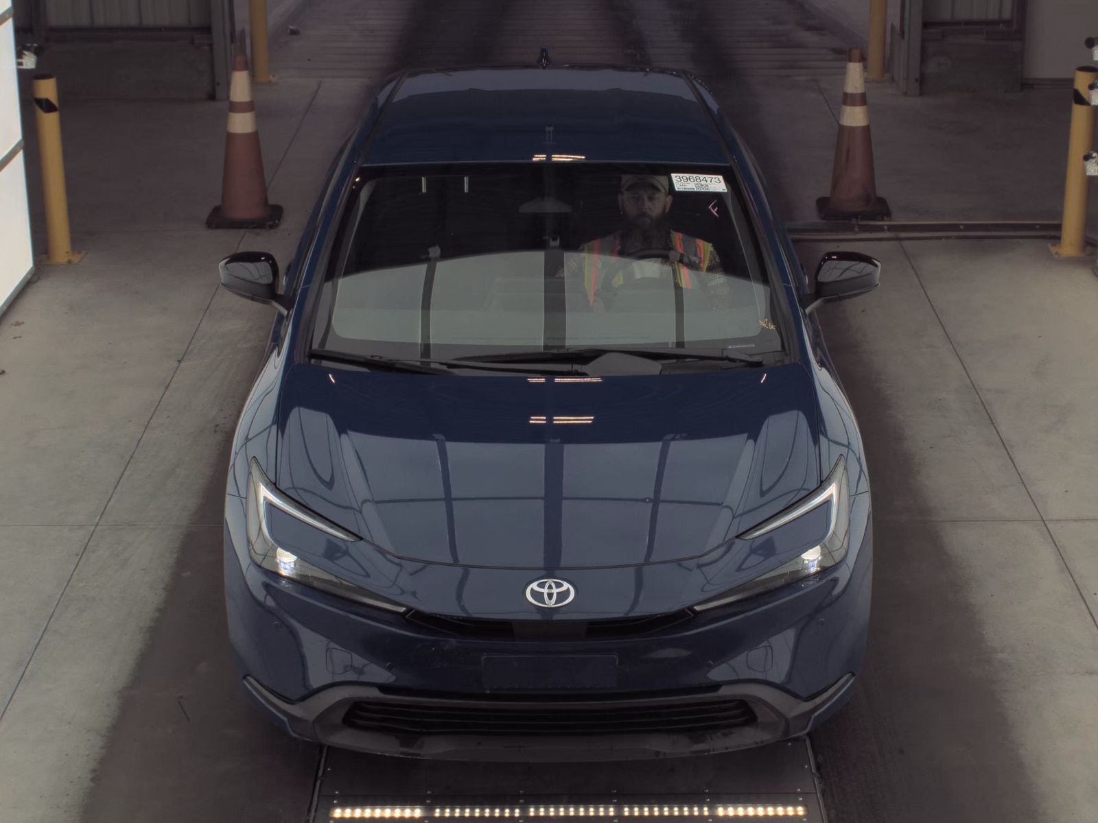 2025 Toyota Prius LE FWD