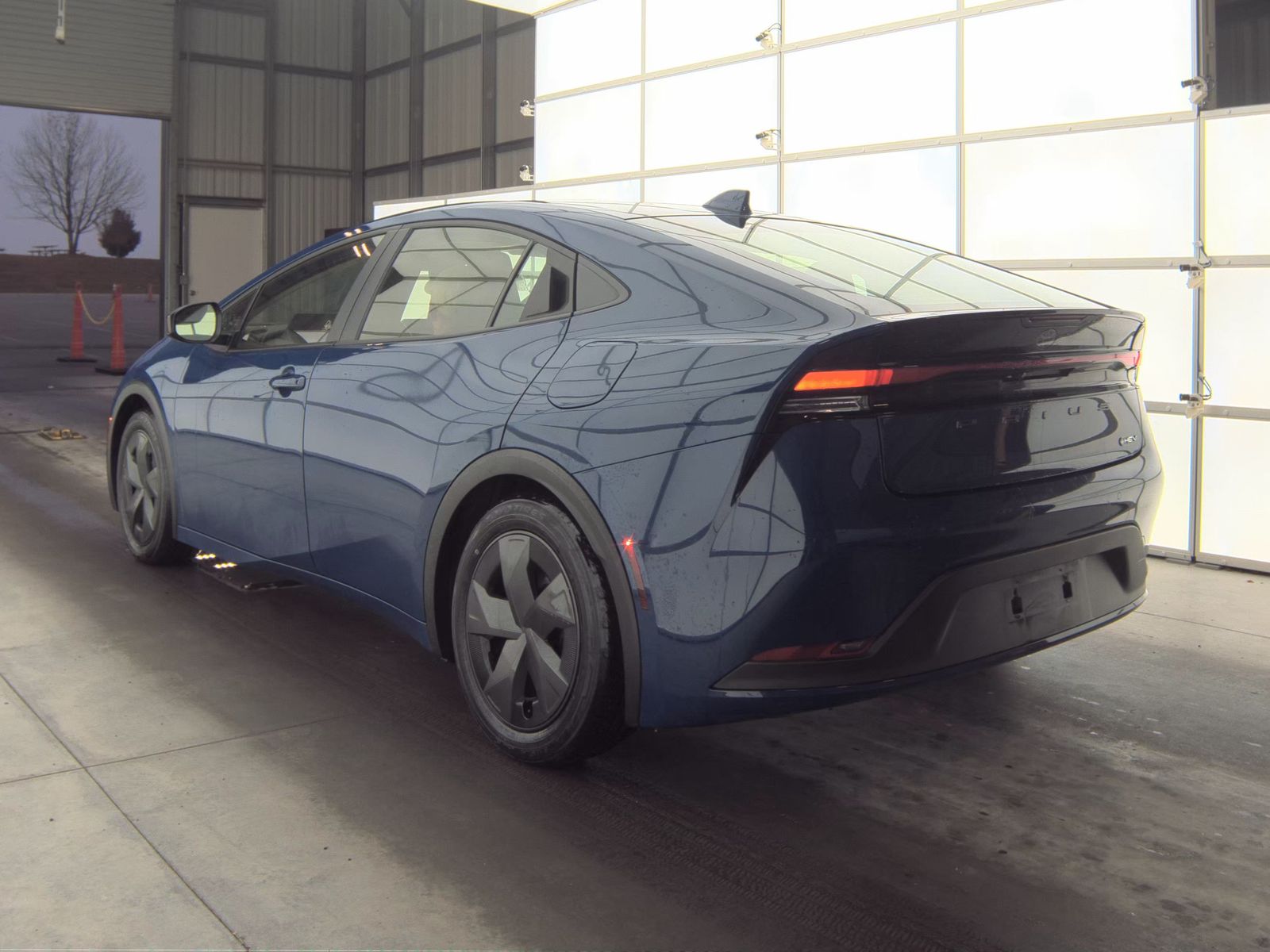 2025 Toyota Prius LE FWD