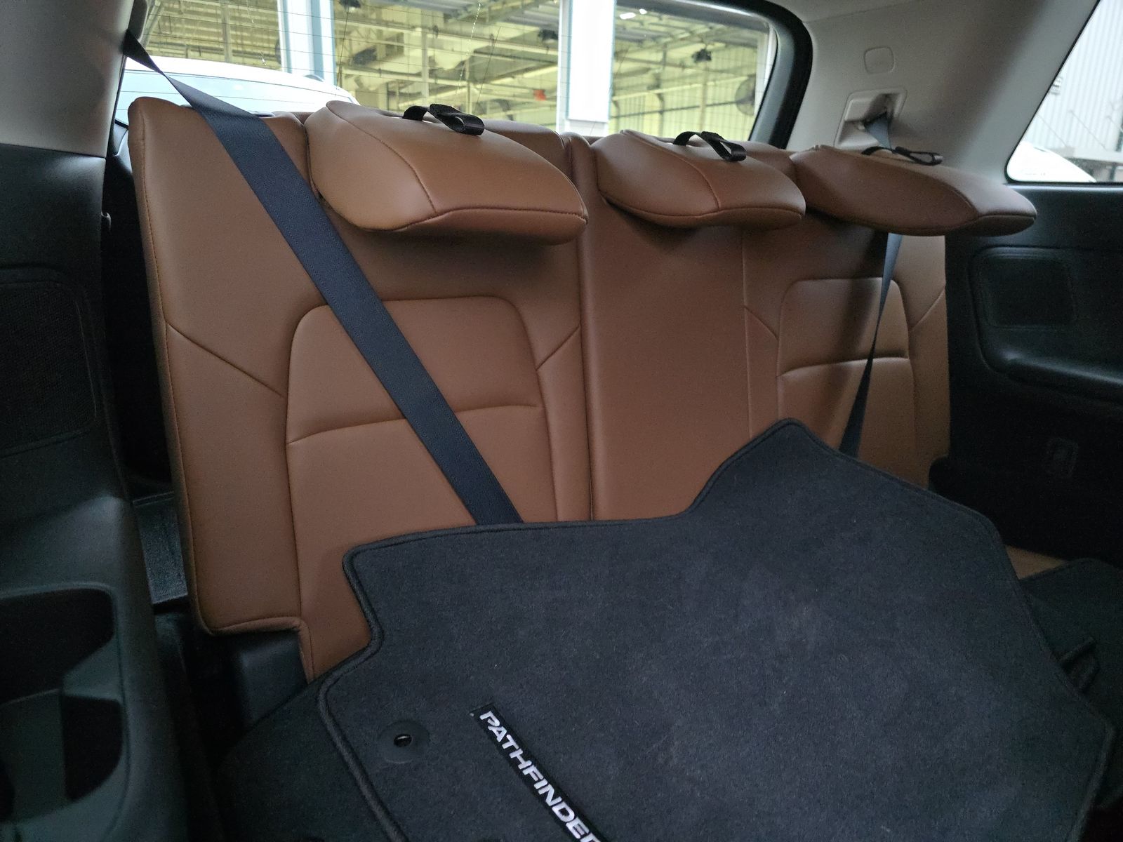 2024 Nissan Pathfinder Platinum AWD