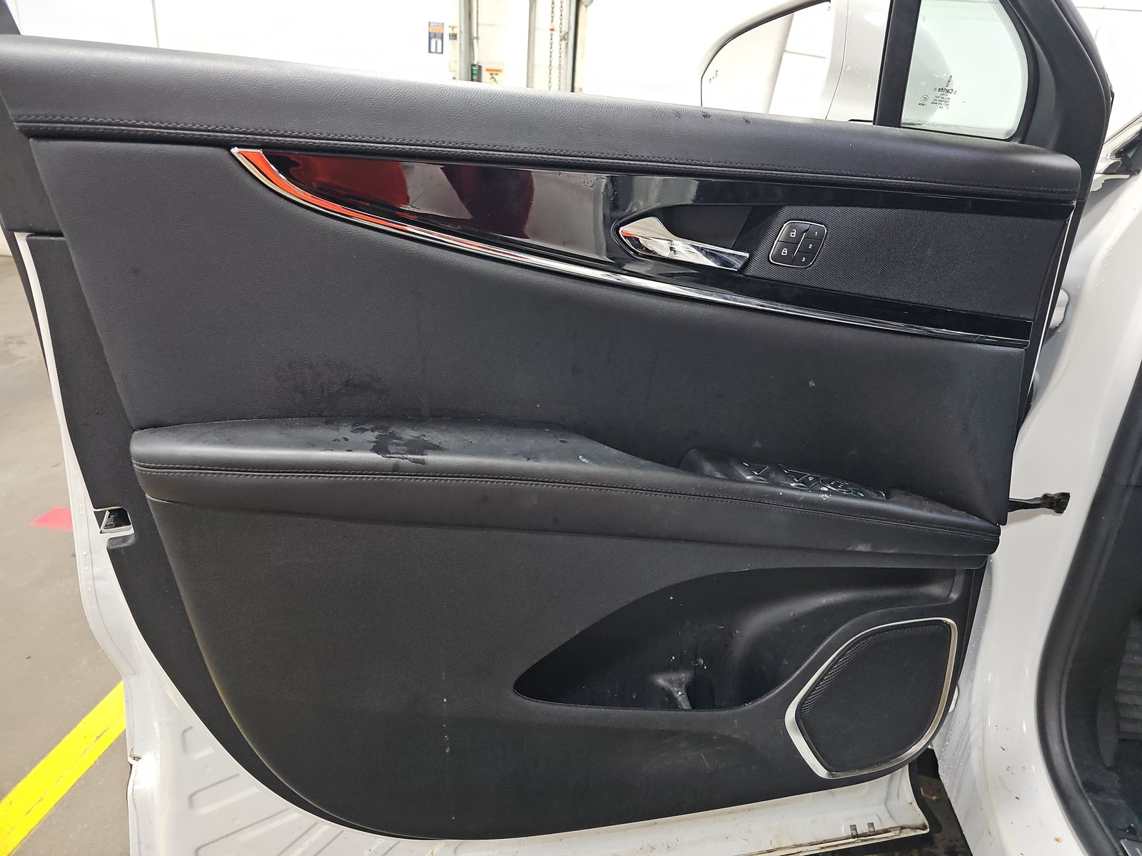 2023 Lincoln Nautilus Standard AWD