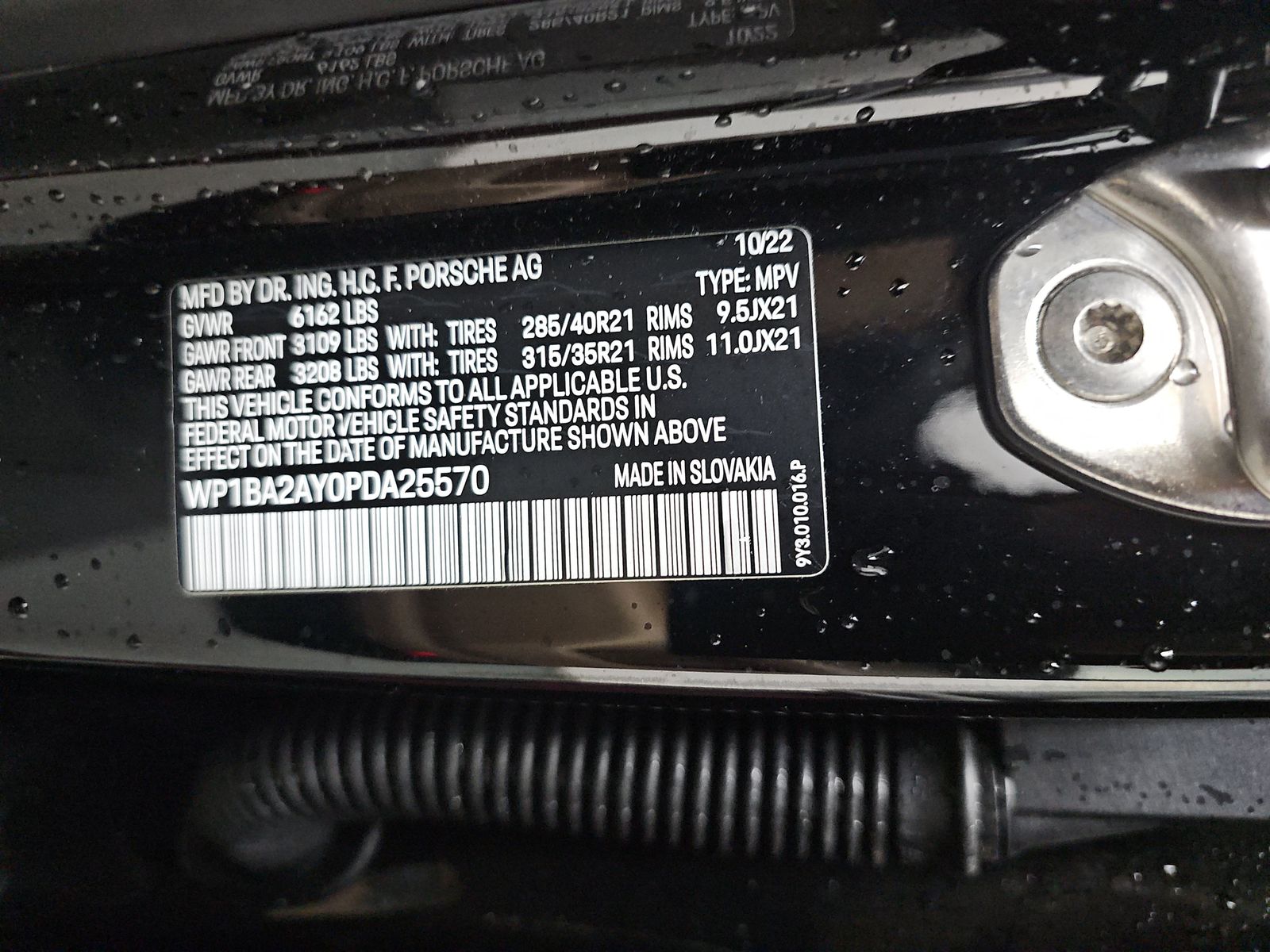 2023 Porsche Cayenne Platinum Edition AWD