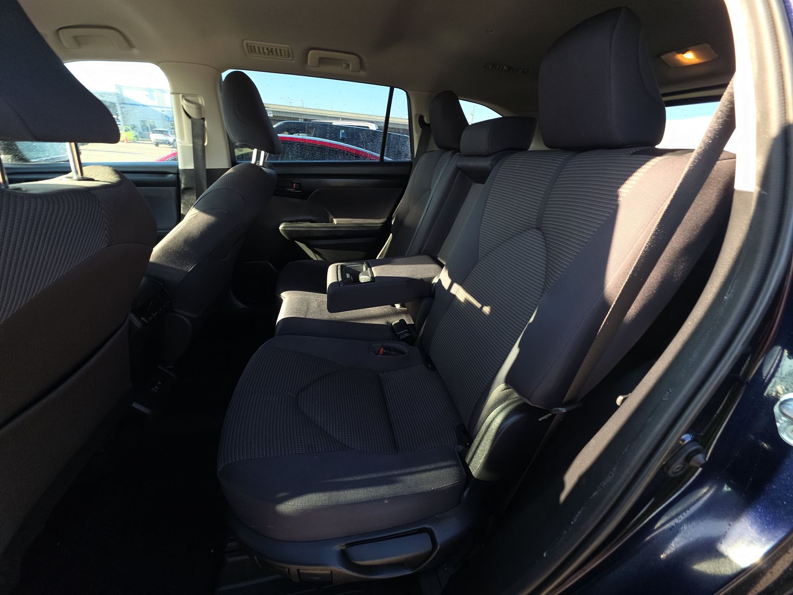 2021 Toyota Highlander L FWD