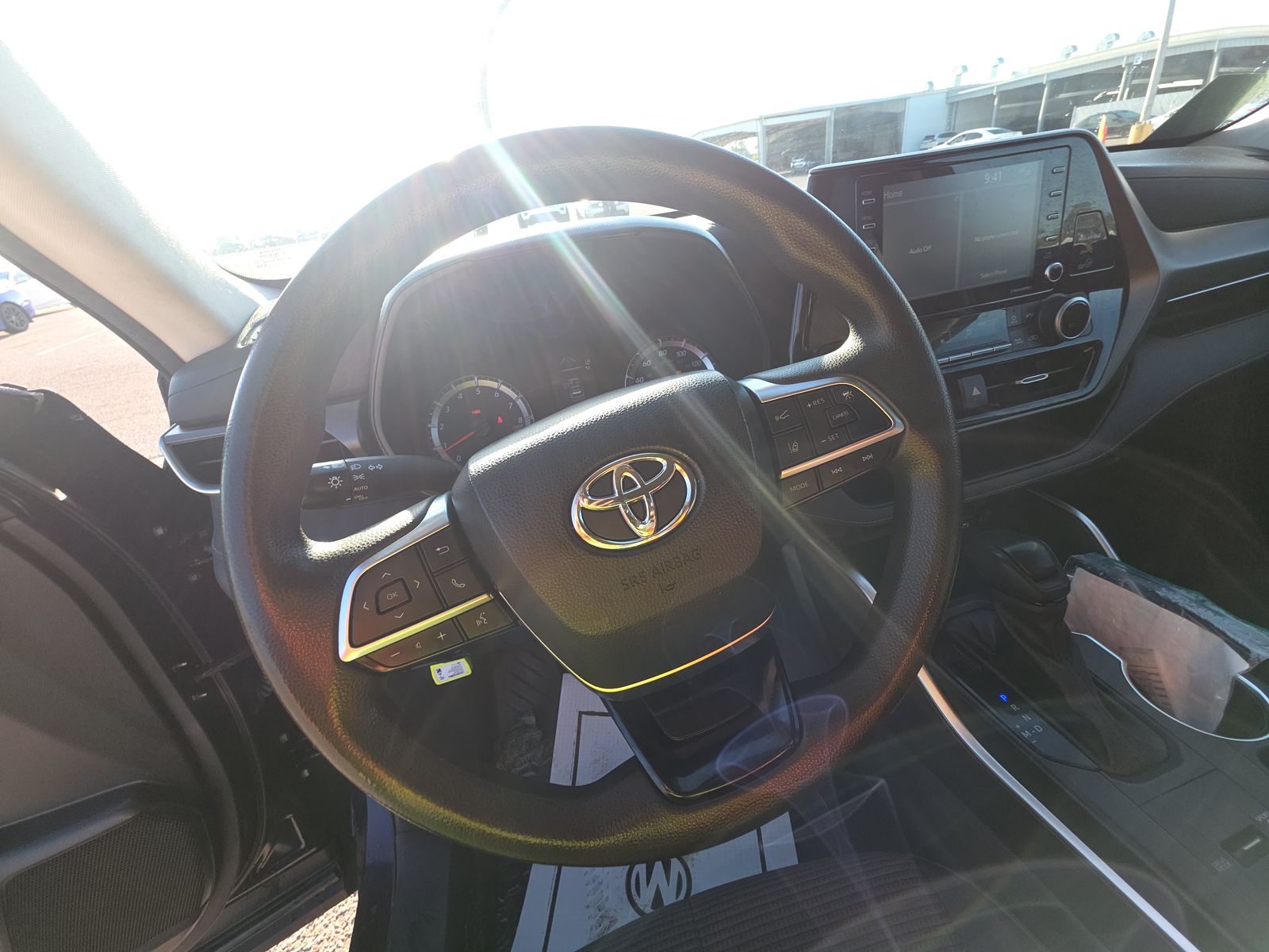 2021 Toyota Highlander L FWD