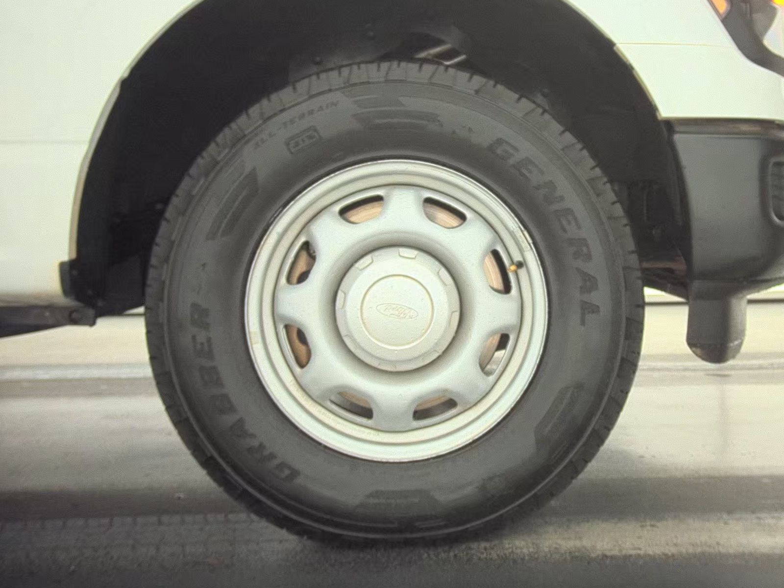 2024 Ford F-150 XL AWD