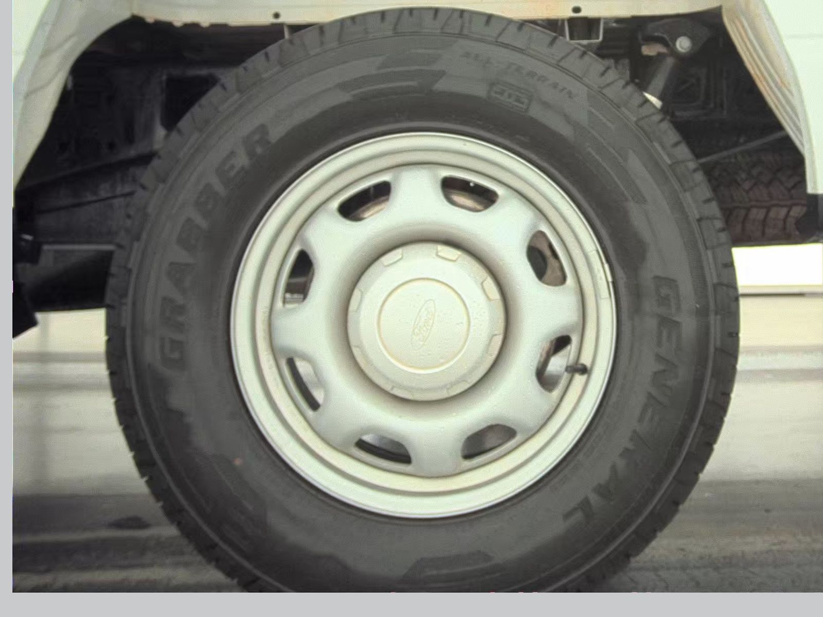 2024 Ford F-150 XL AWD