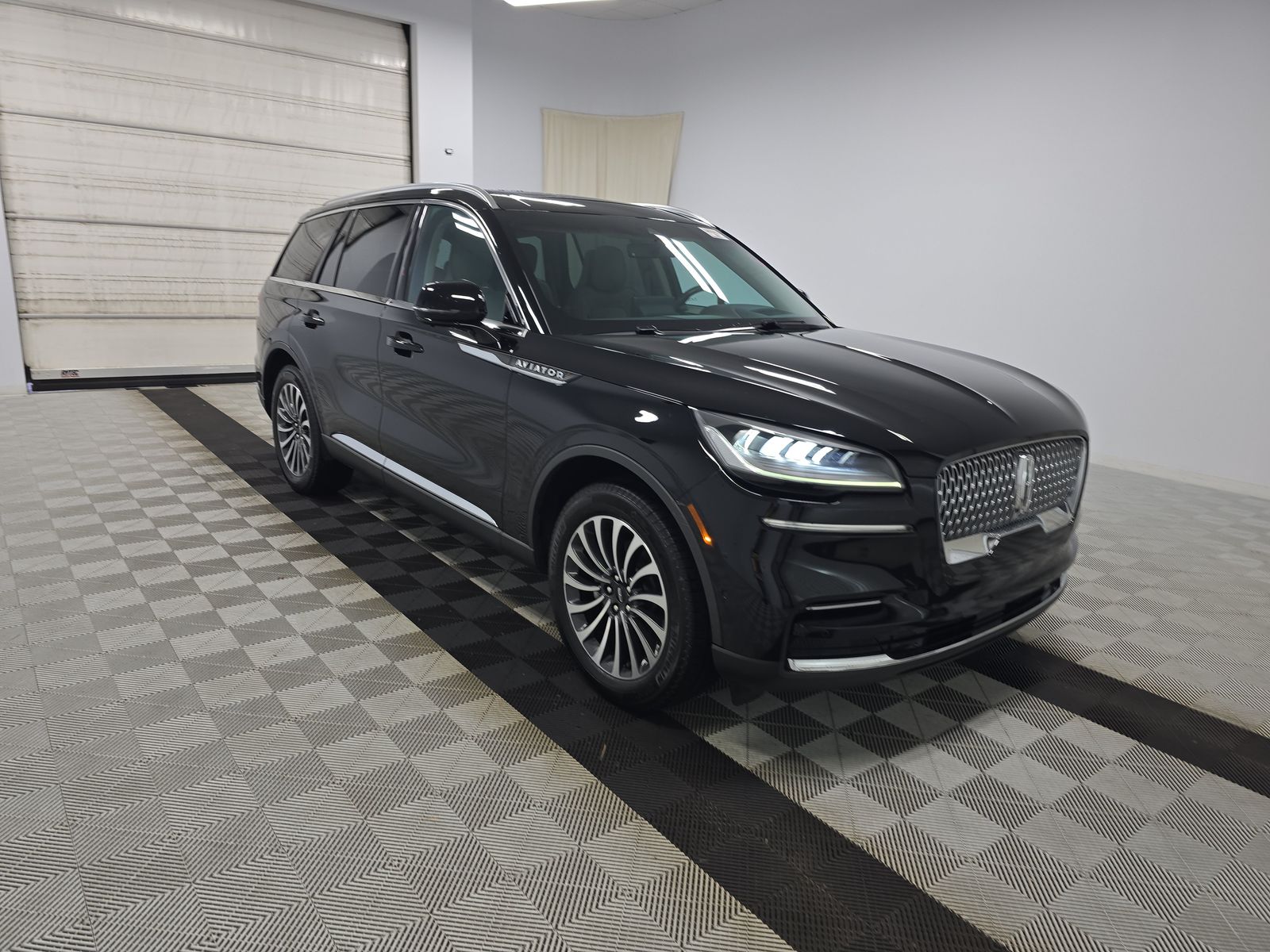 2023 Lincoln Aviator Reserve AWD