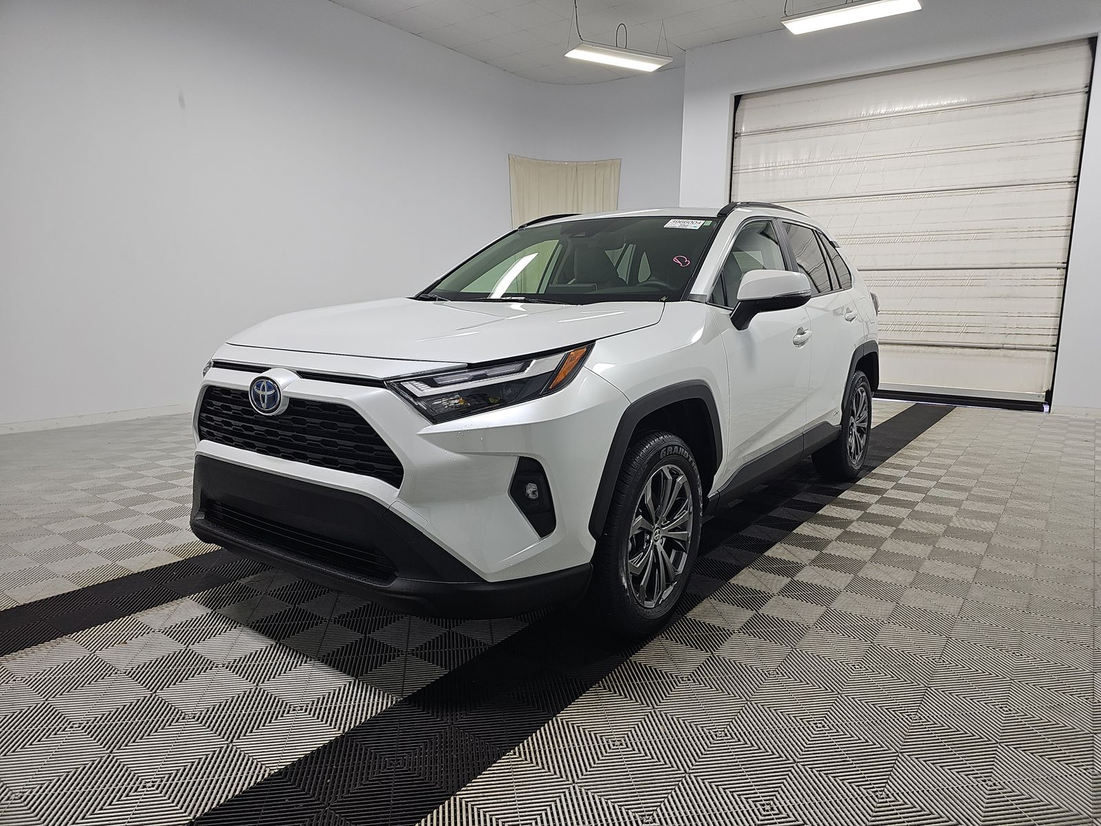 2024 Toyota RAV4 Hybrid XLE Premium AWD