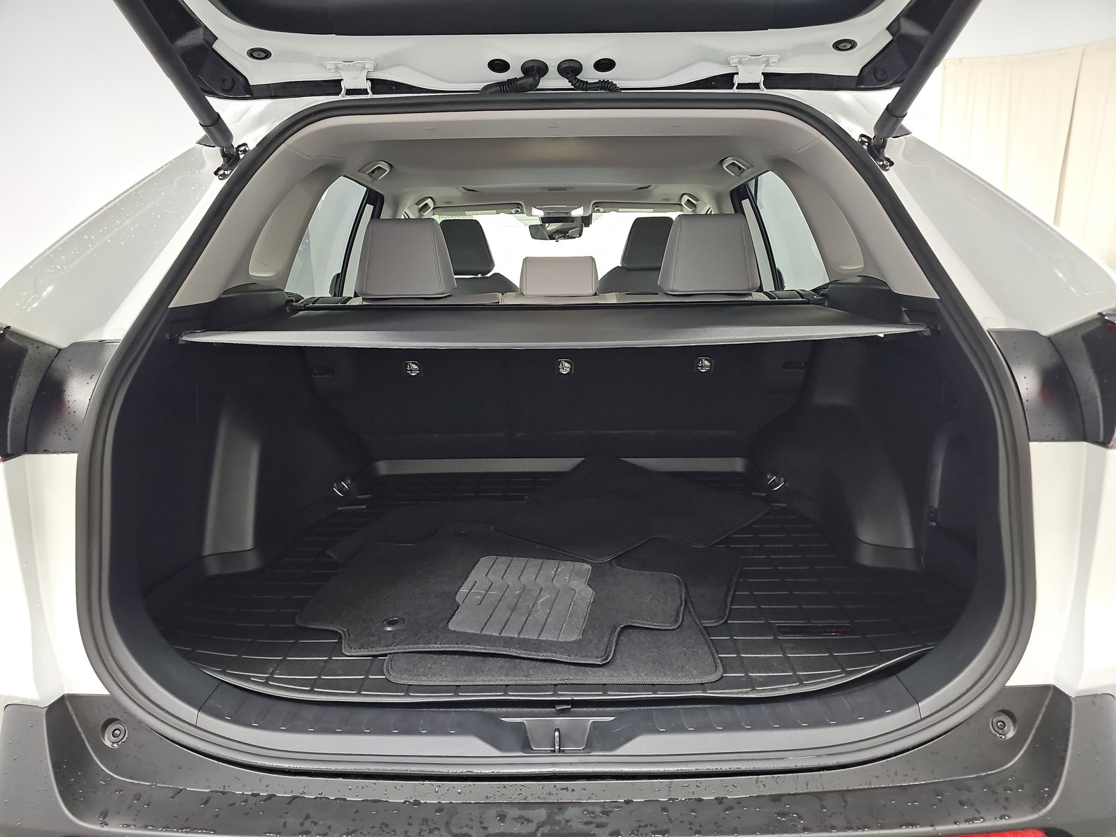 2024 Toyota RAV4 Hybrid XLE Premium AWD