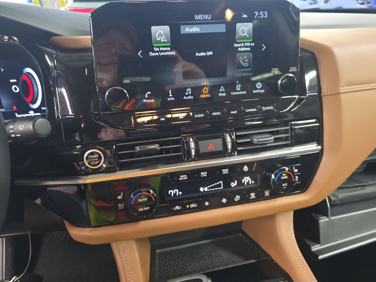 2024 Nissan Pathfinder Platinum FWD