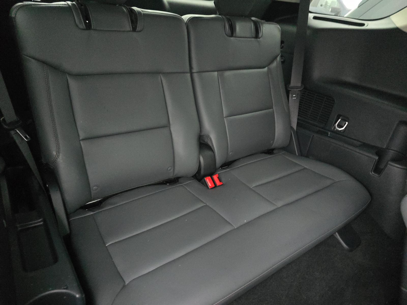 2025 Ford Explorer Active RWD