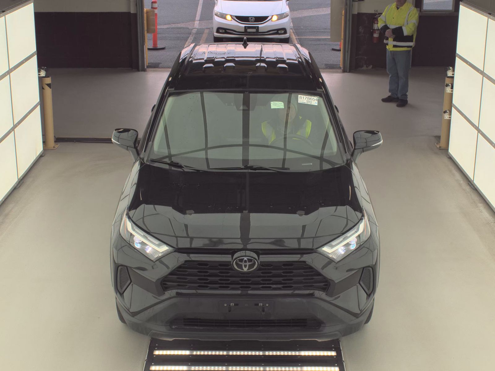 2023 Toyota RAV4 XLE FWD