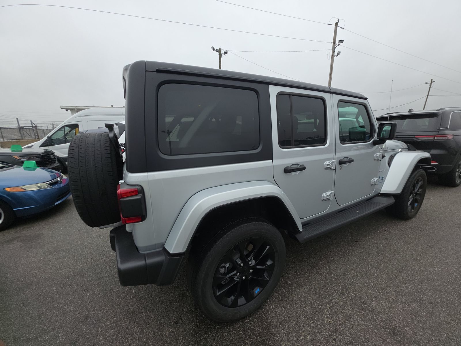 2023 Jeep Wrangler 4xe Sahara AWD