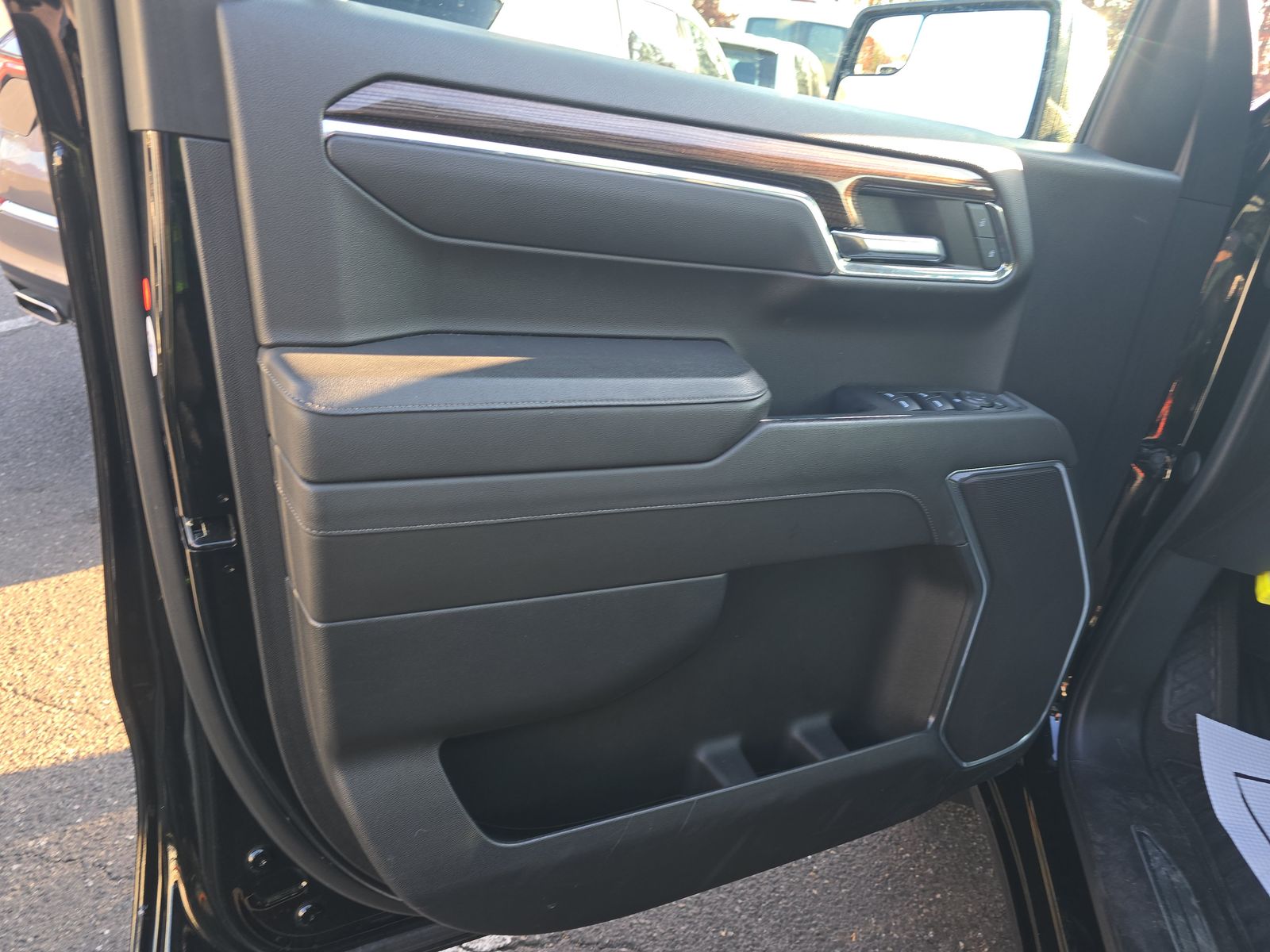 2023 Chevrolet Silverado 1500 LT AWD