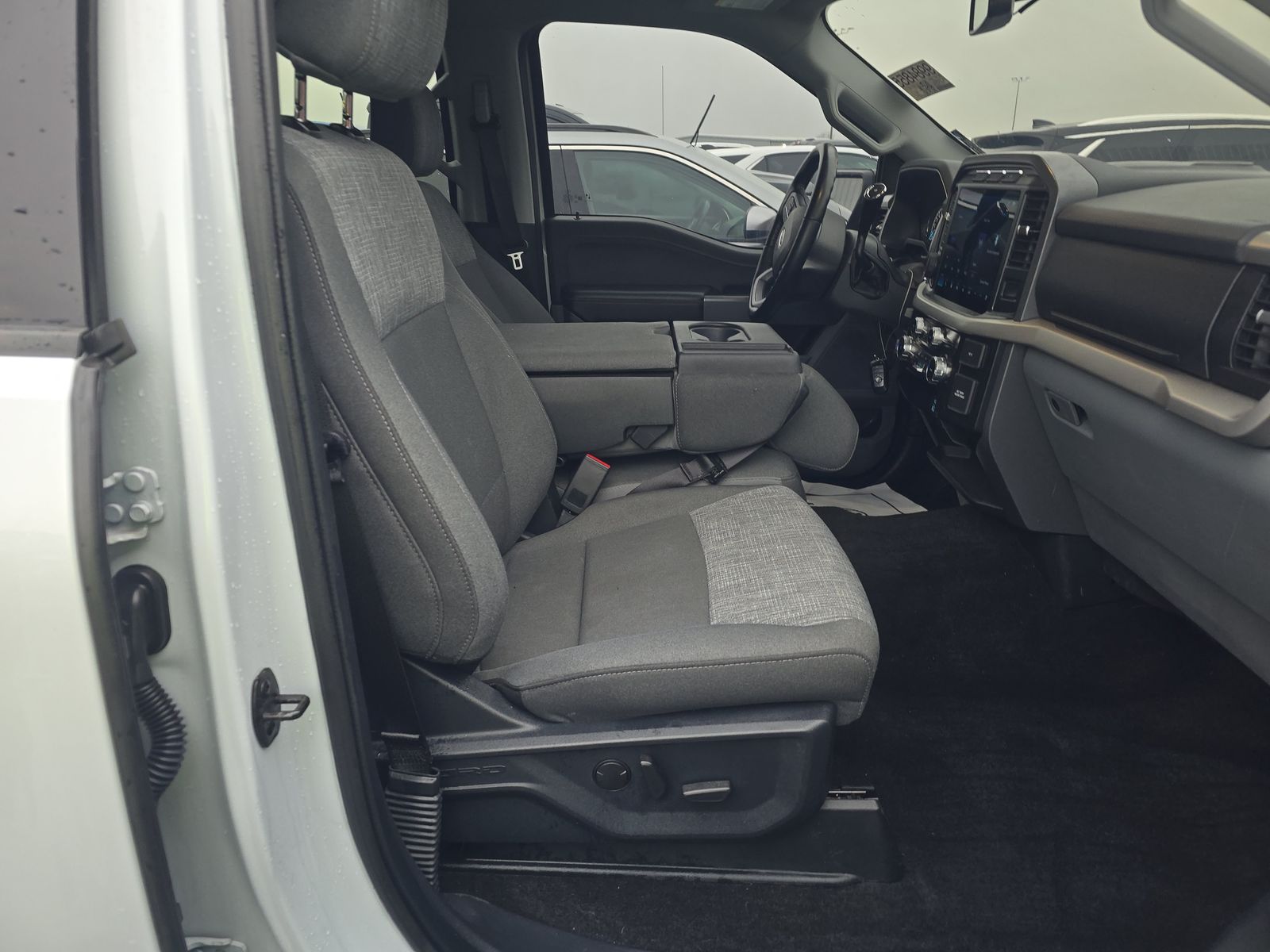 2022 Ford F-150 XLT AWD