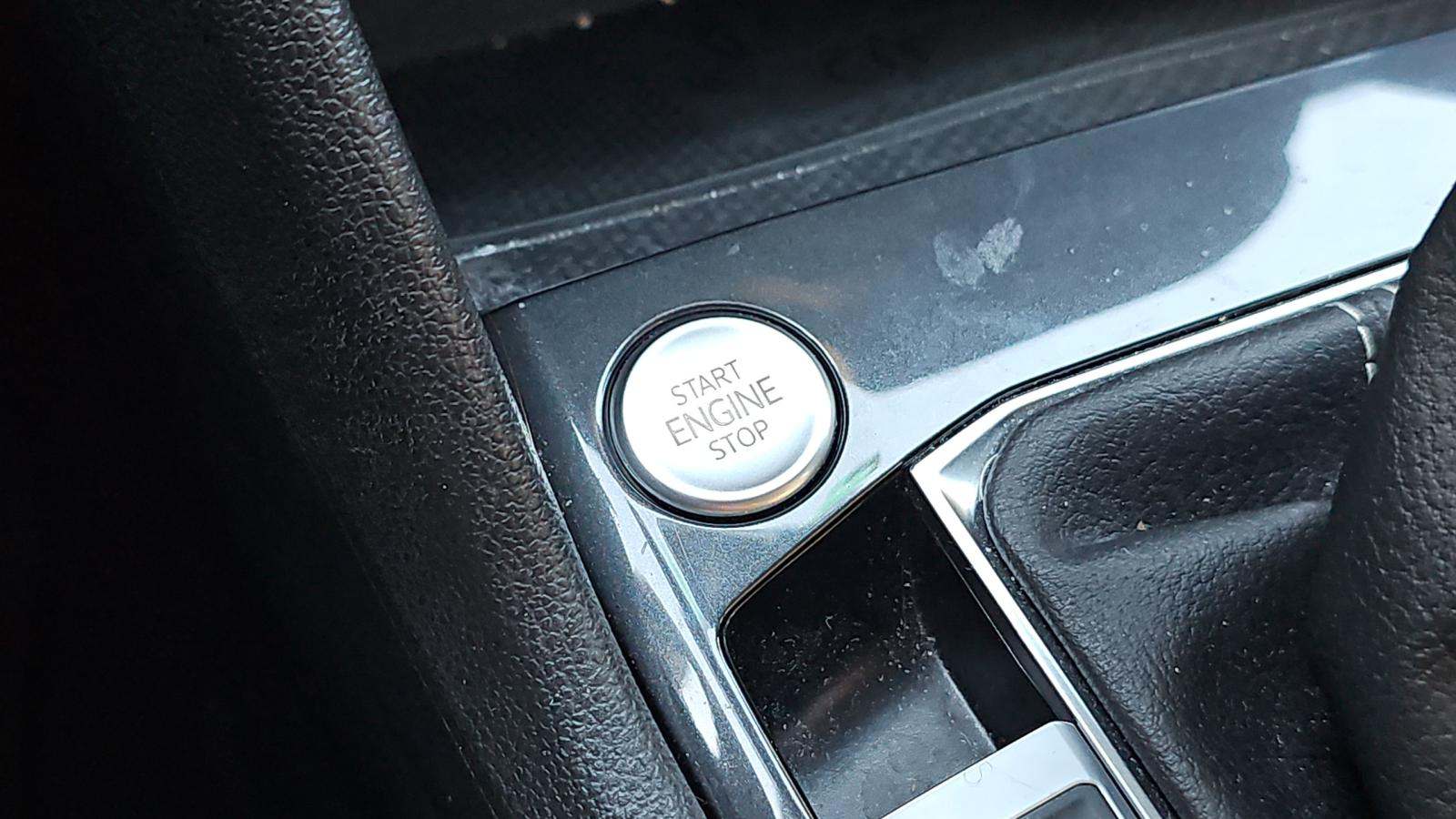 2024 Volkswagen Tiguan 2.0T SE R-Line Black FWD