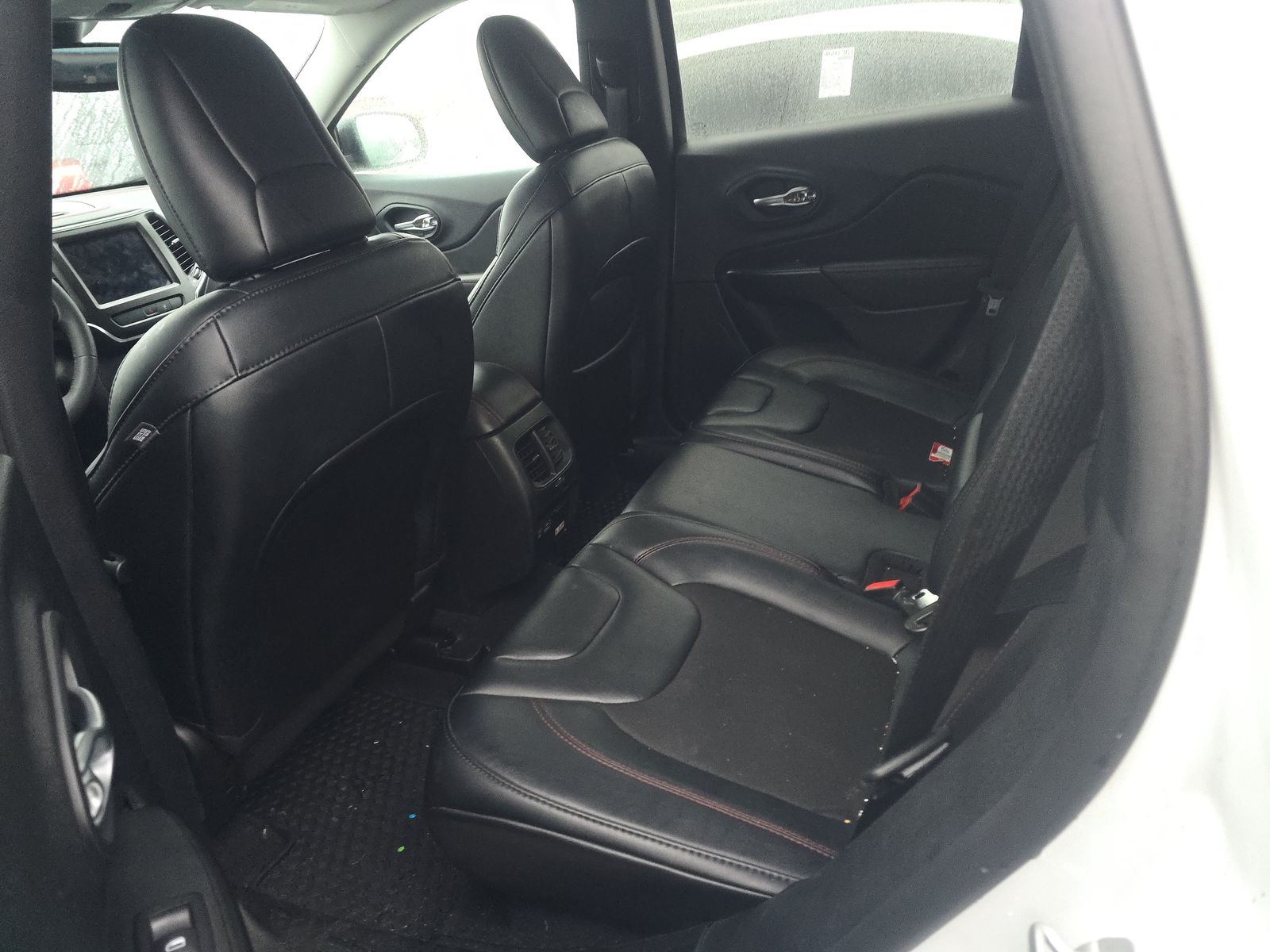 2022 Jeep Cherokee Trailhawk AWD