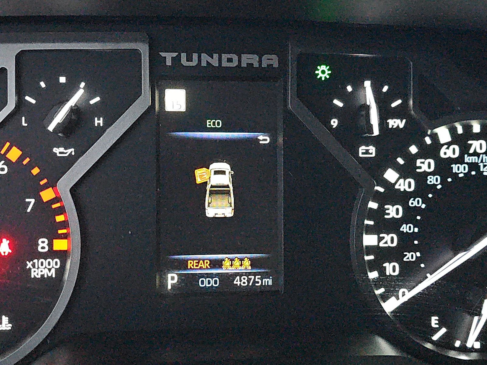 2025 Toyota Tundra SR5 AWD