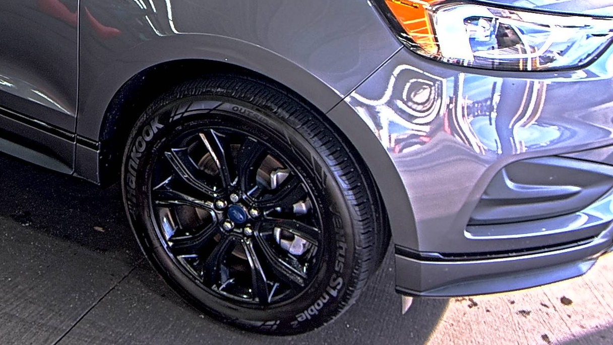 2022 Ford Edge SE AWD