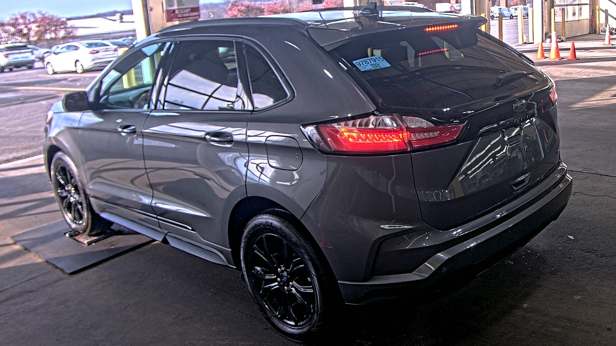 2022 Ford Edge SE AWD