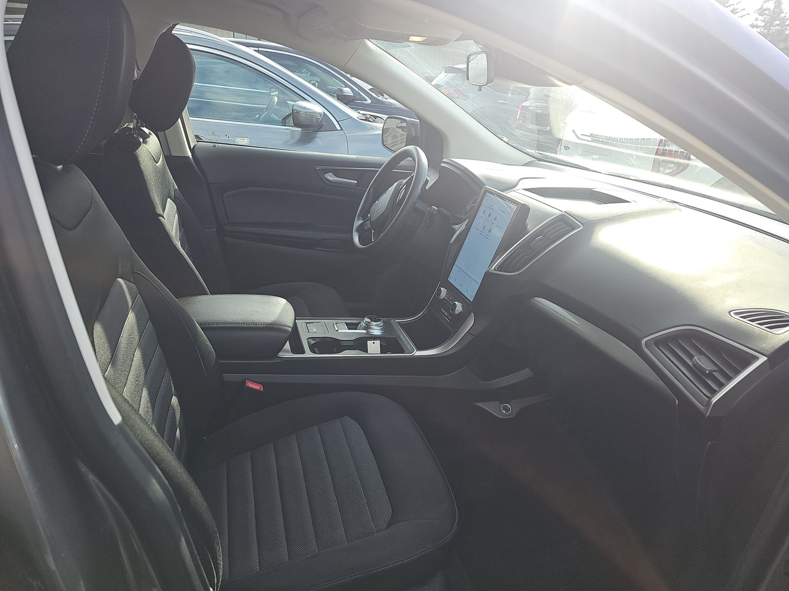 2022 Ford Edge SE AWD