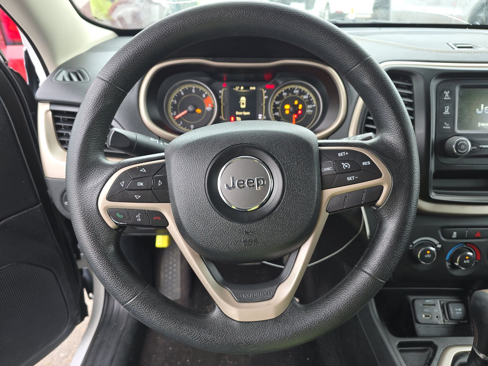 2017 Jeep Cherokee Sport FWD
