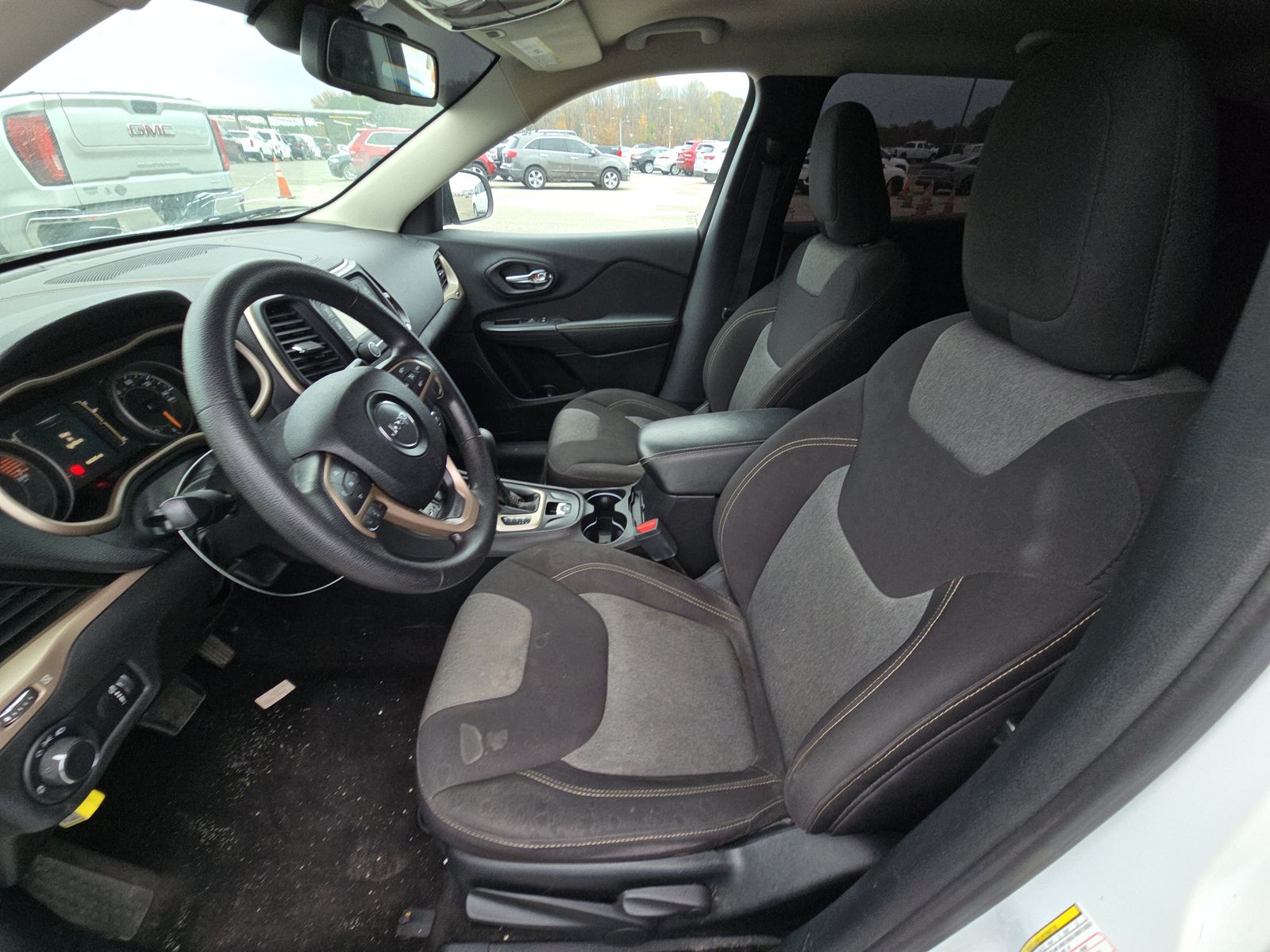 2017 Jeep Cherokee Sport FWD