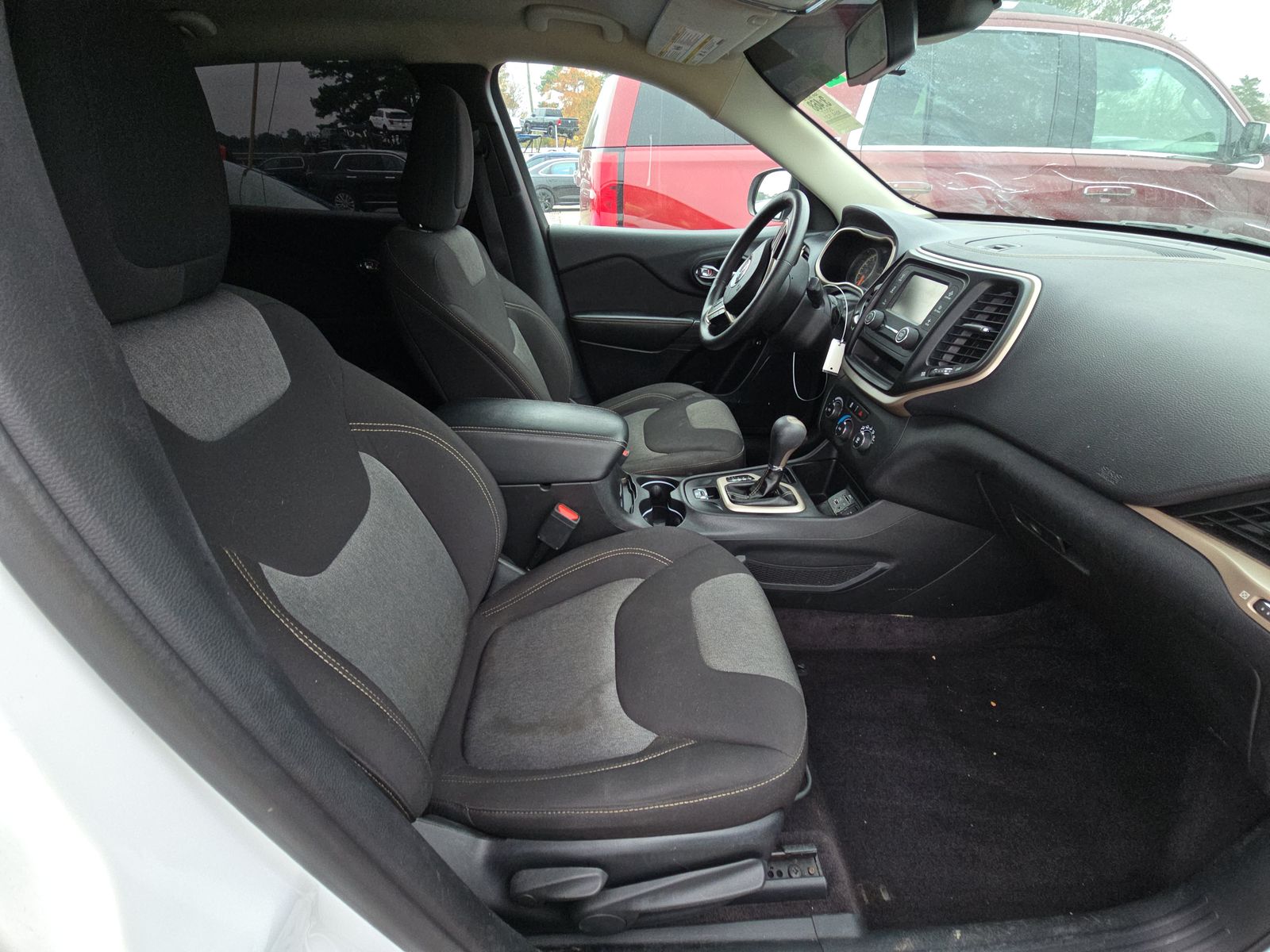 2017 Jeep Cherokee Sport FWD