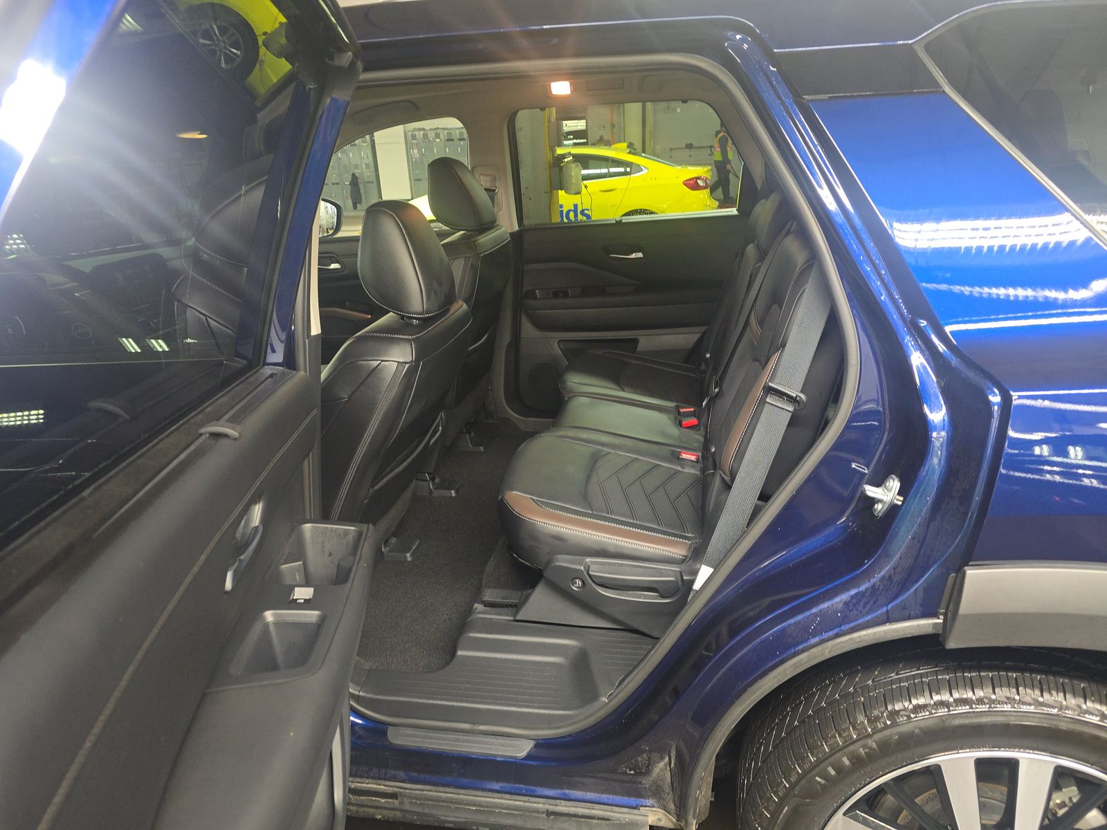 2024 Nissan Pathfinder Platinum AWD