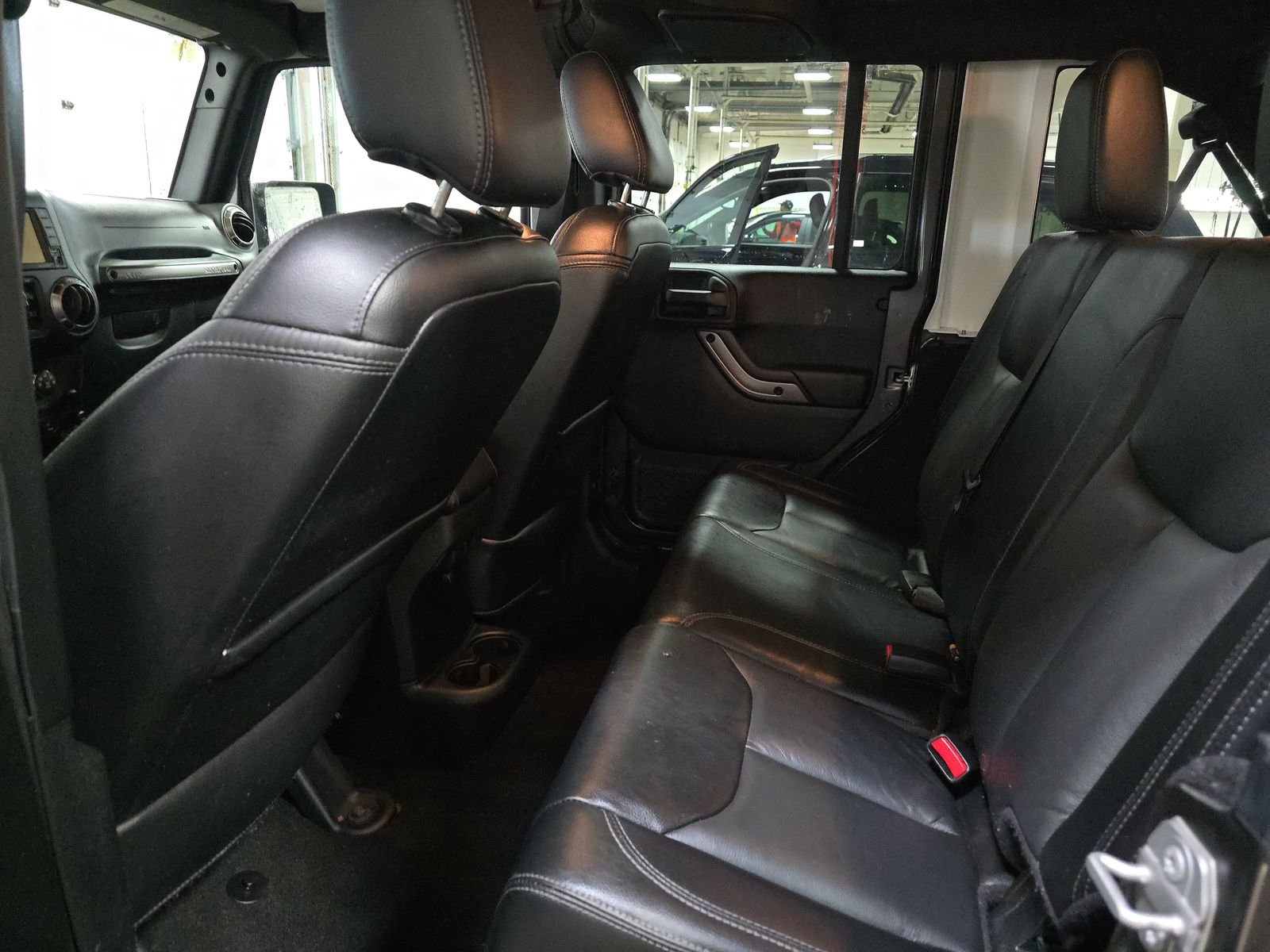 2018 Jeep Wrangler Unlimited Sahara Altitude Edition AWD