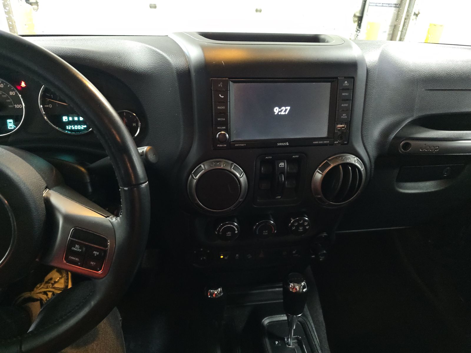 2018 Jeep Wrangler Unlimited Sahara Altitude Edition AWD