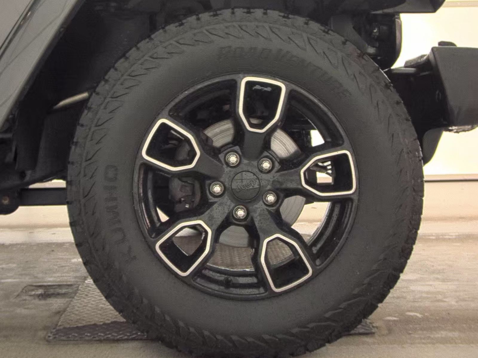 2018 Jeep Wrangler Unlimited Sahara Altitude Edition AWD