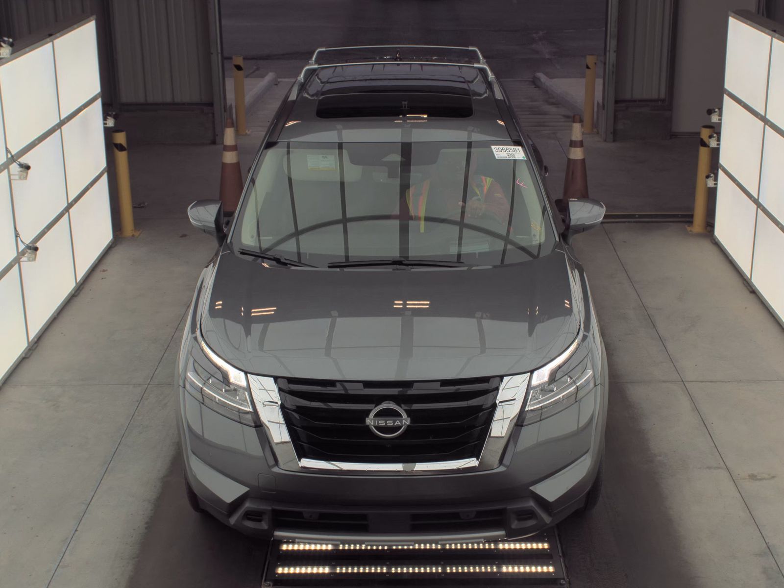 2024 Nissan Pathfinder Platinum AWD