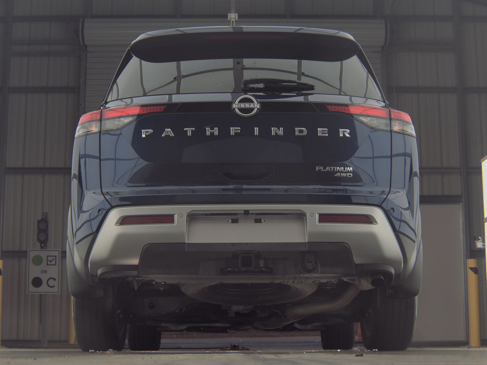 2024 Nissan Pathfinder Platinum AWD