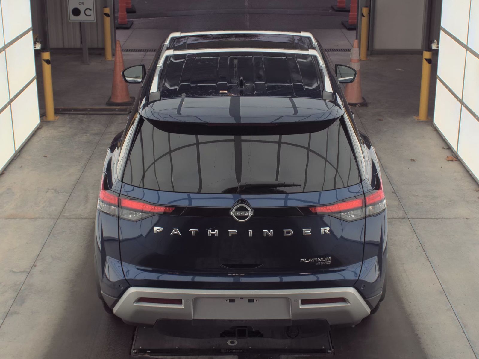 2024 Nissan Pathfinder Platinum AWD