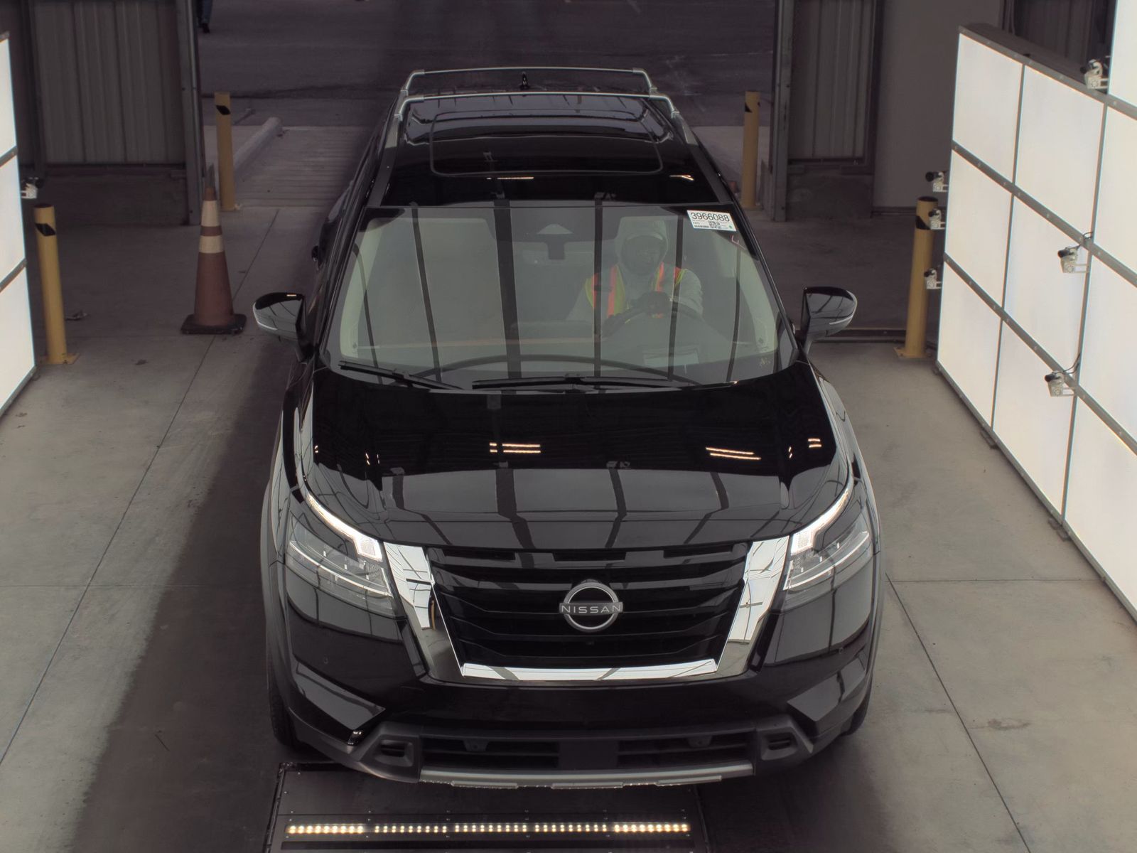 2024 Nissan Pathfinder Platinum AWD