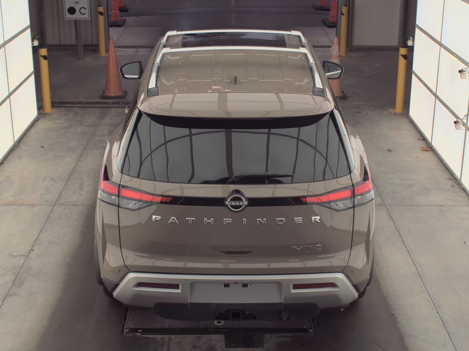 2024 Nissan Pathfinder Platinum AWD