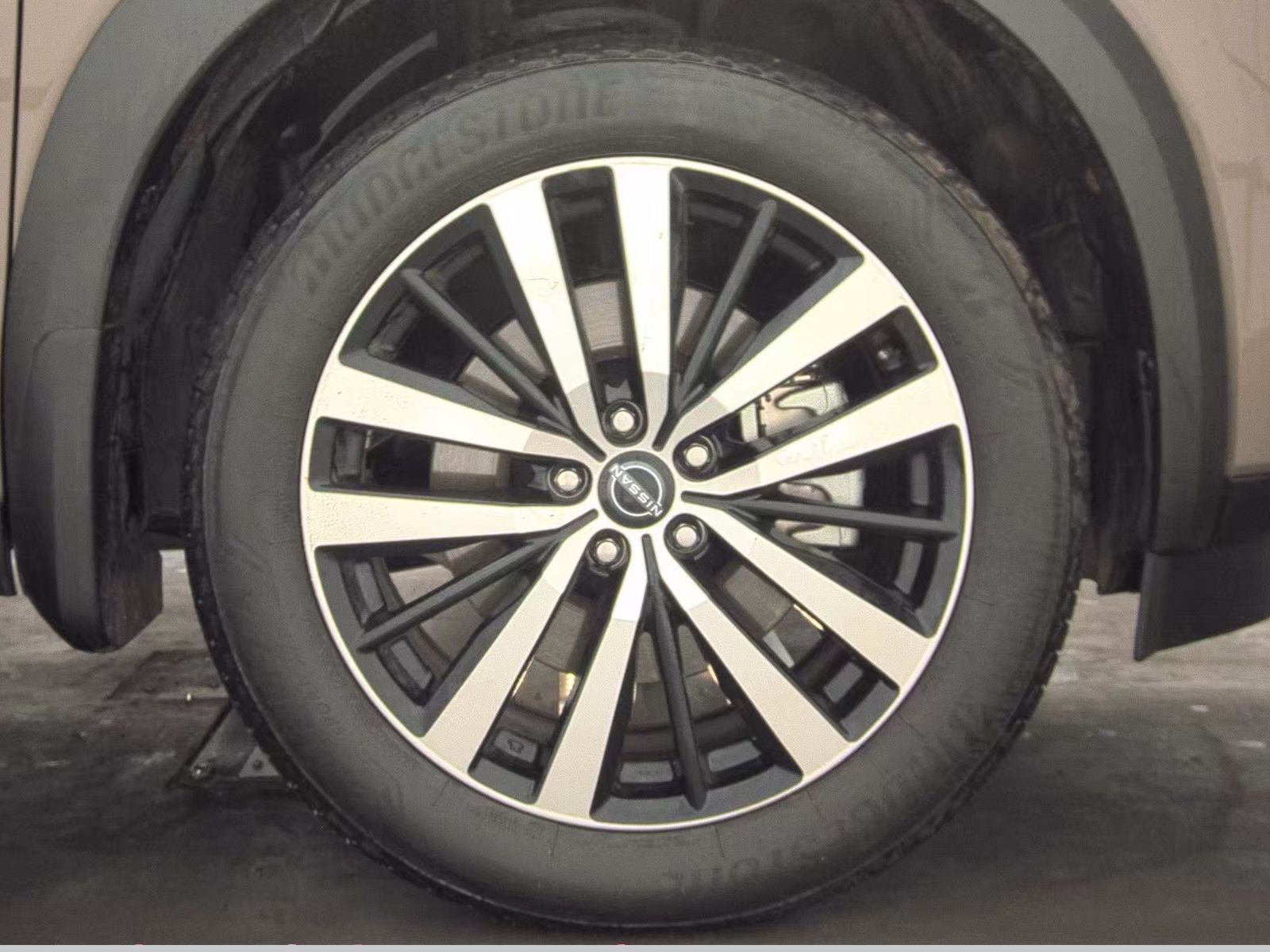 2024 Nissan Pathfinder Platinum AWD