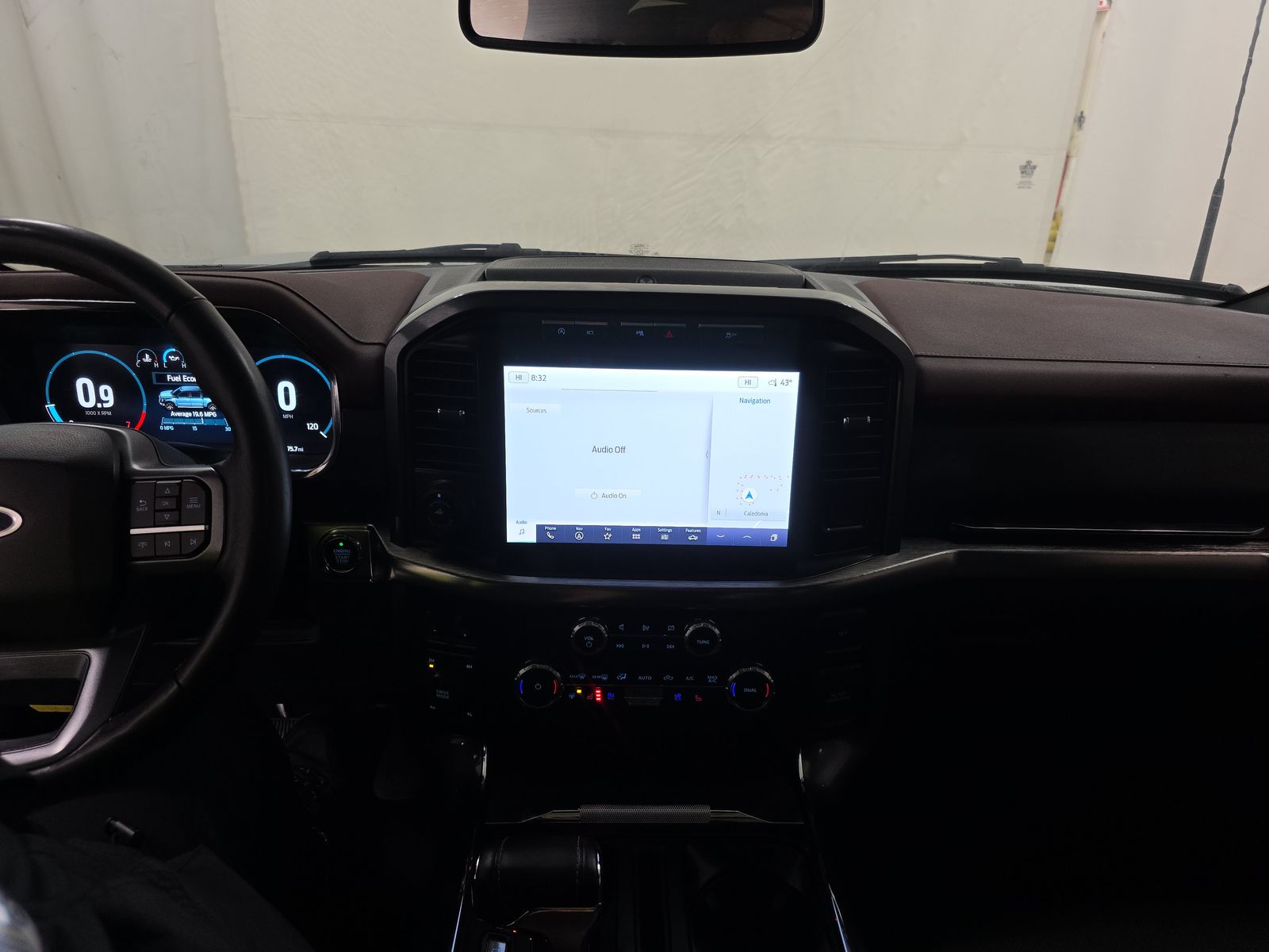 2023 Ford F-150 Lariat AWD